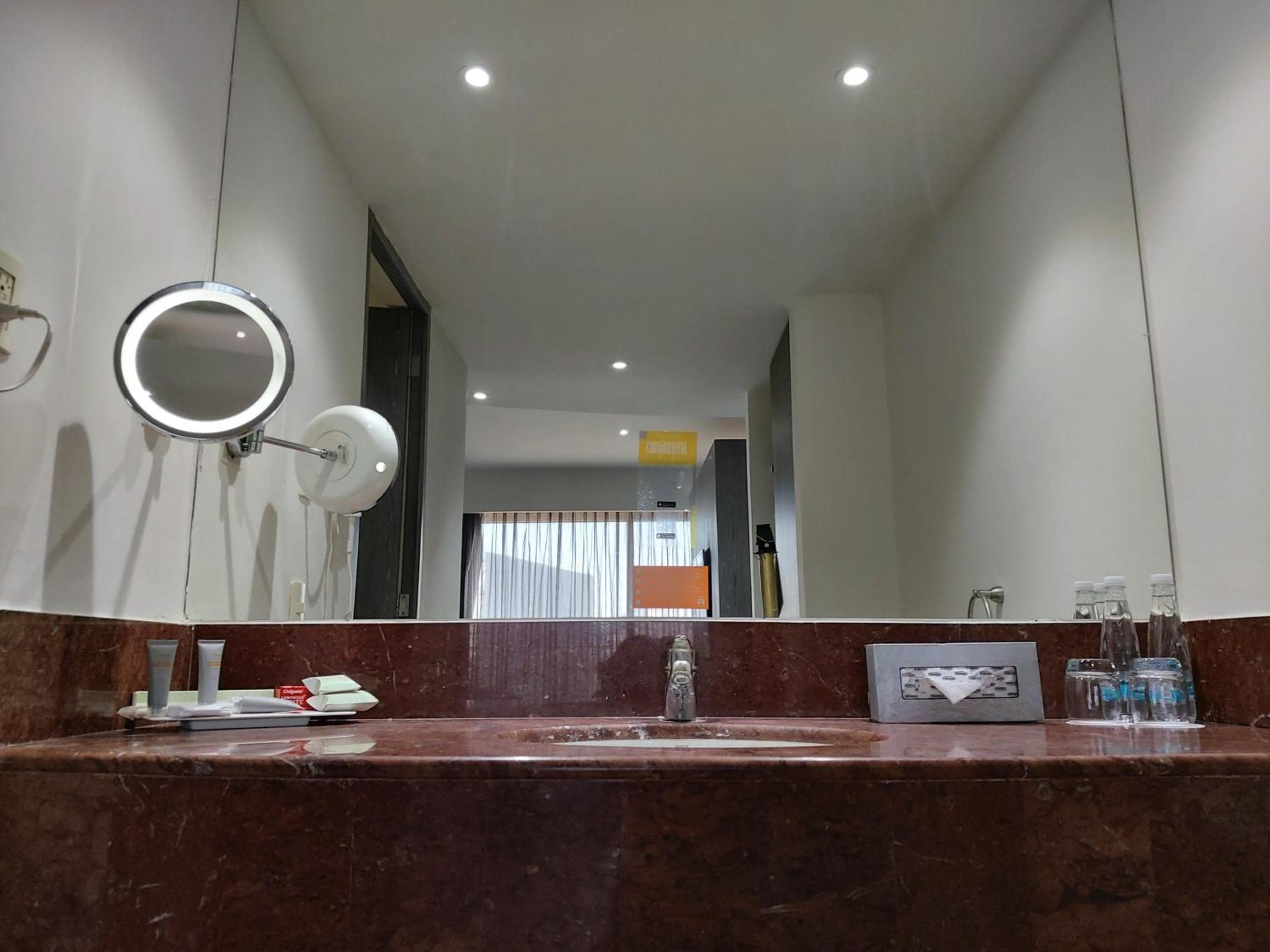 Real Inn Perinorte — 2
