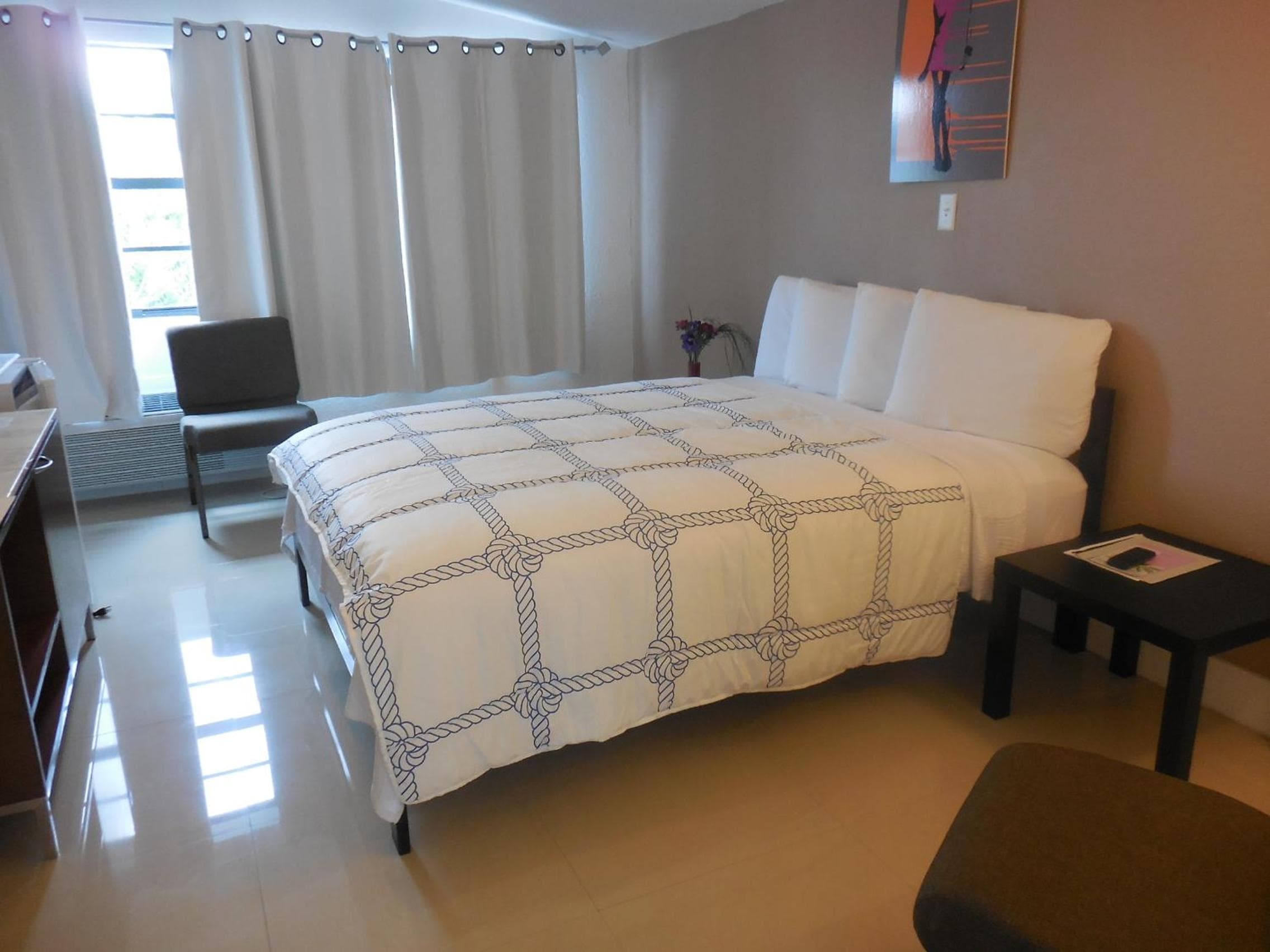Shalimar Motel — 30