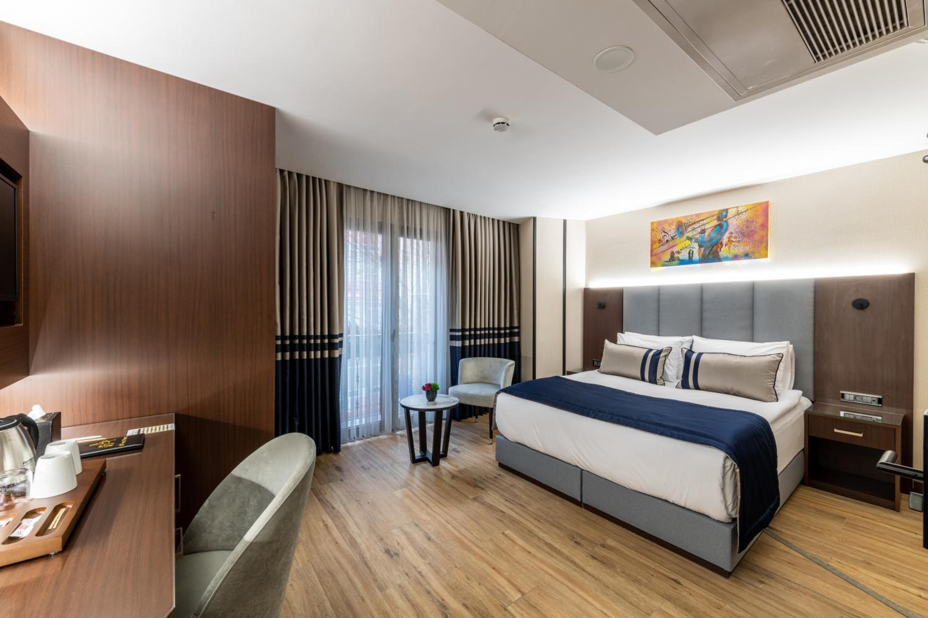 Aprilis Deluxe Hotel — 23