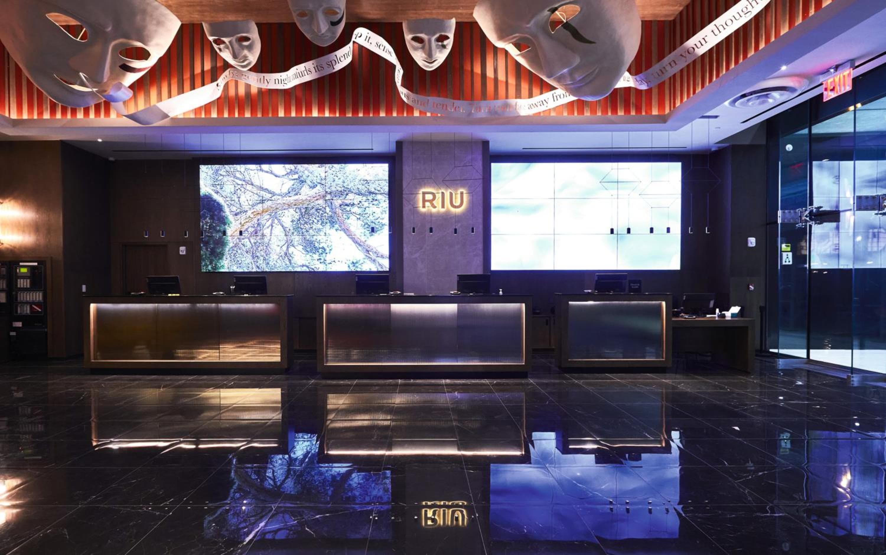 Riu Plaza Manhattan Times Square — 24