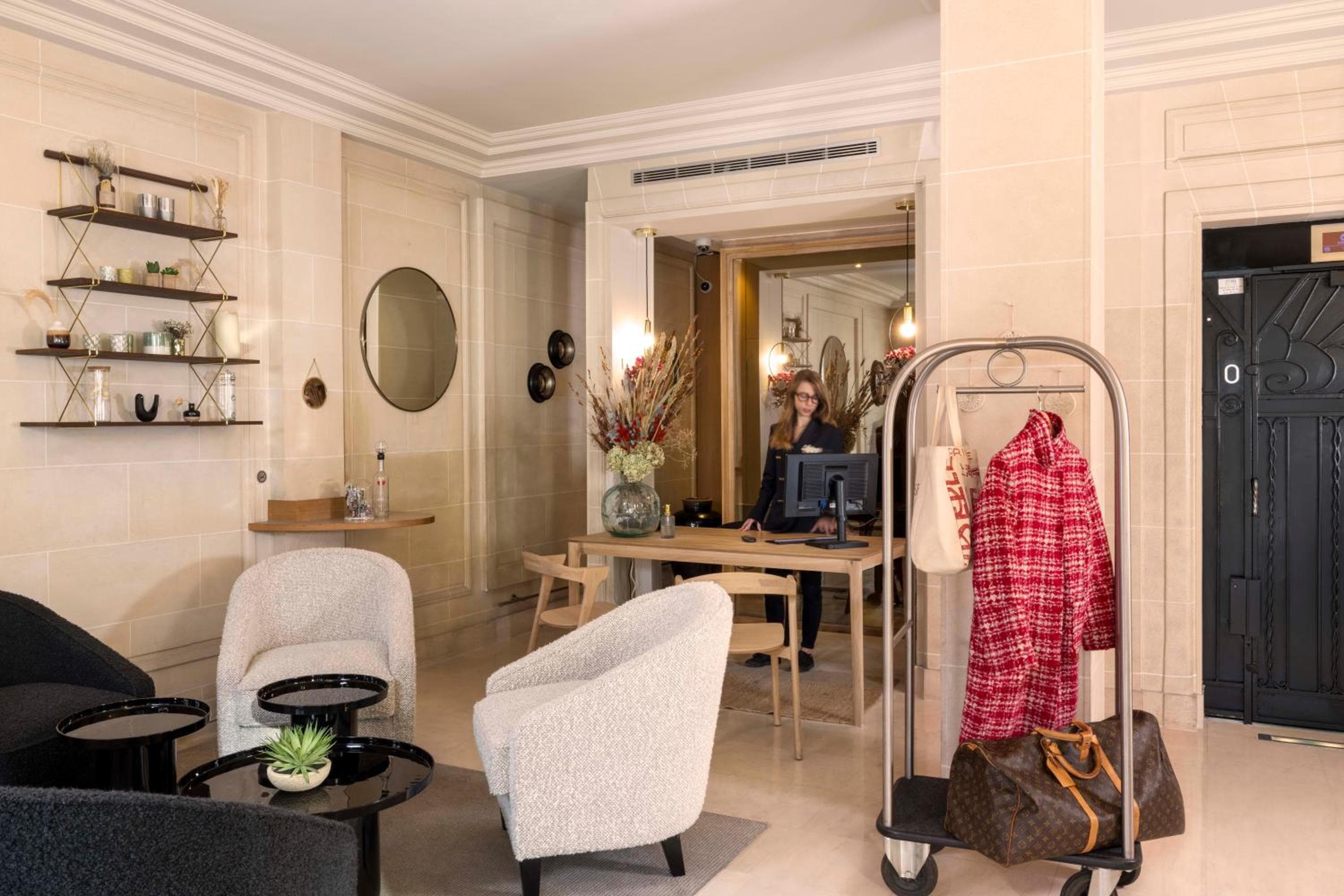 Hotel Banville — 6
