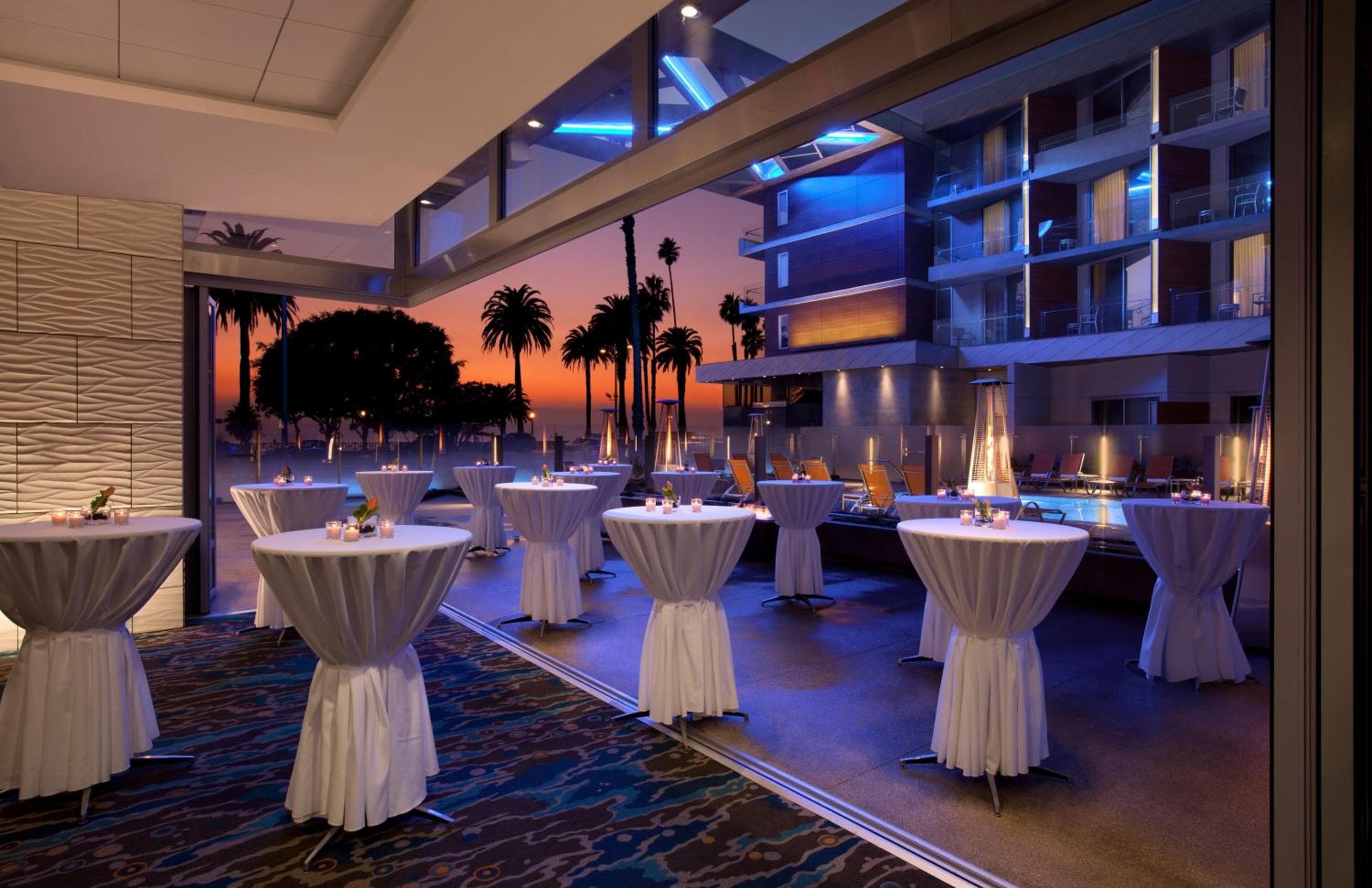 Hotel sulla riva — 8