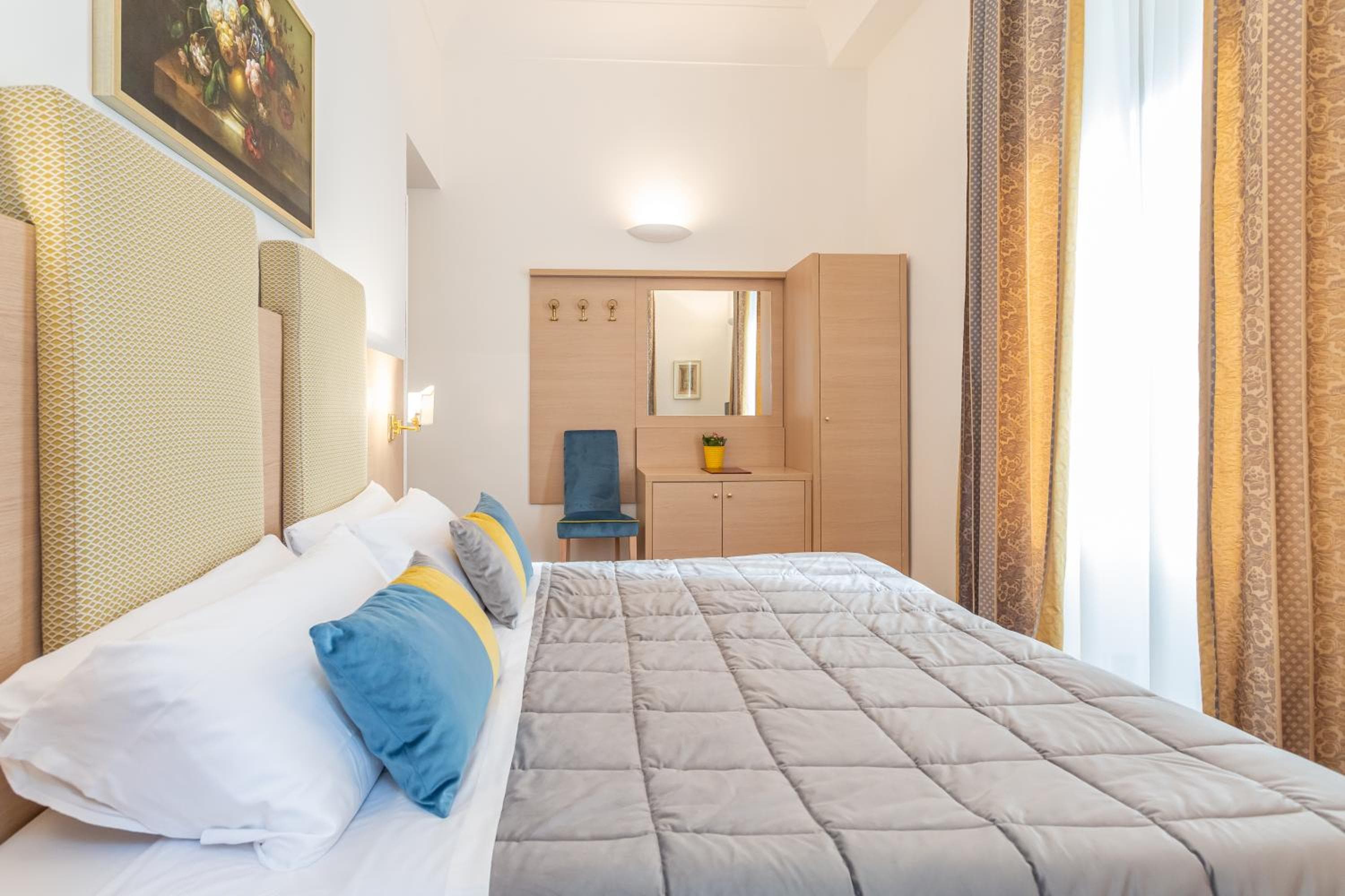 Hotel Medici — 24