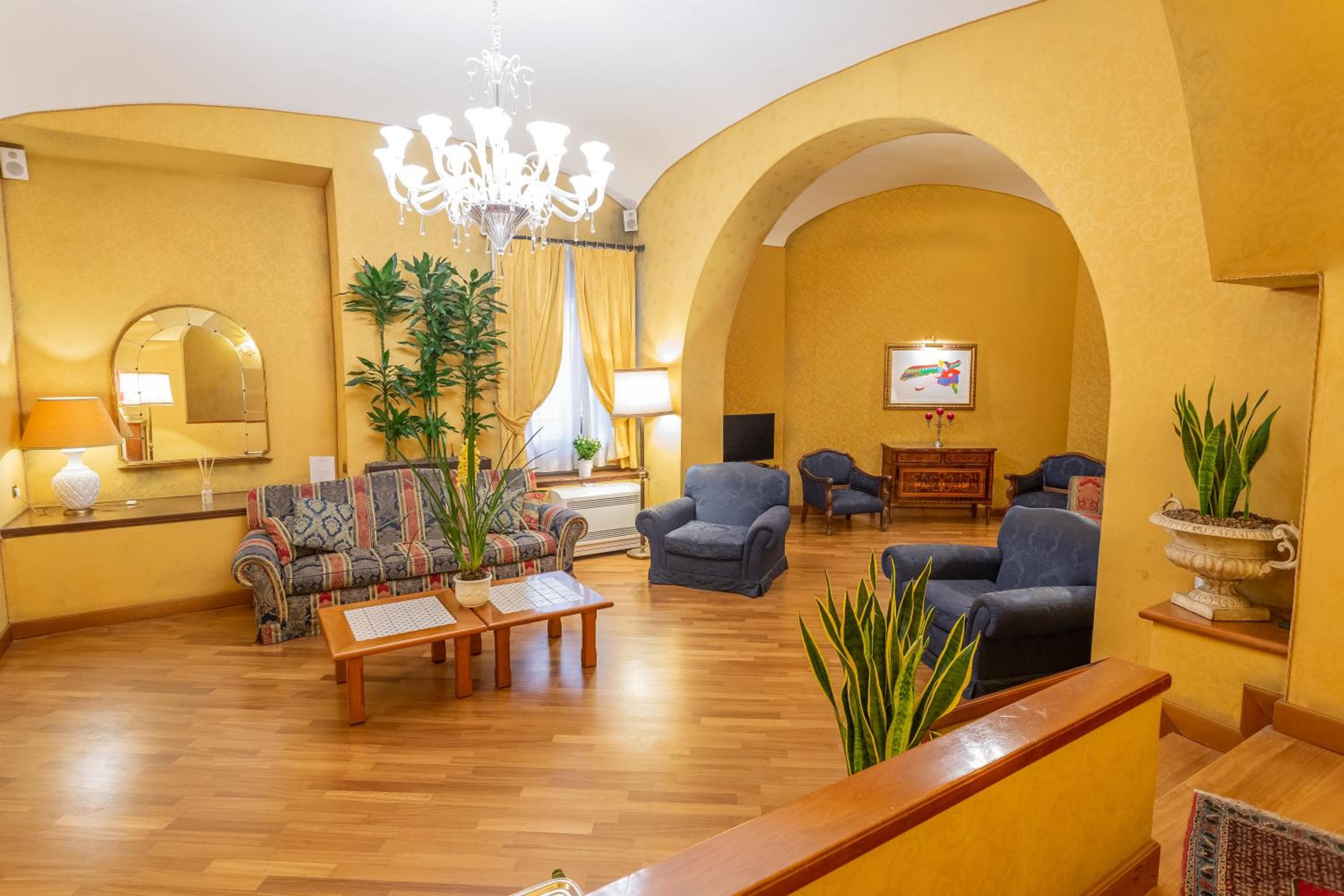 Hotel Medici — 15