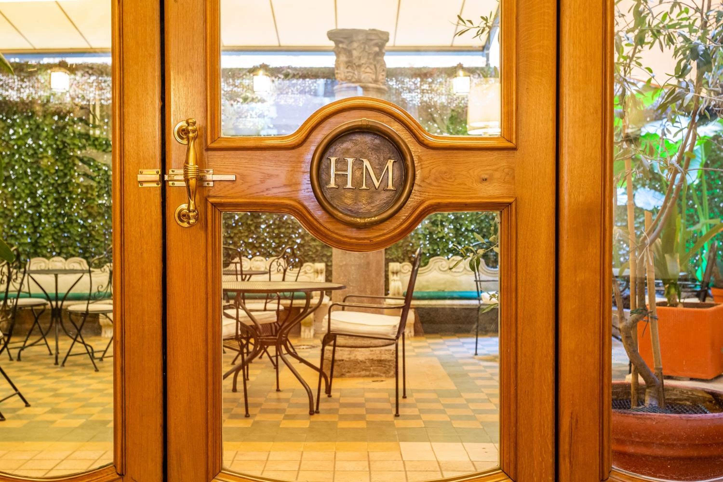 Hotel Medici — 12