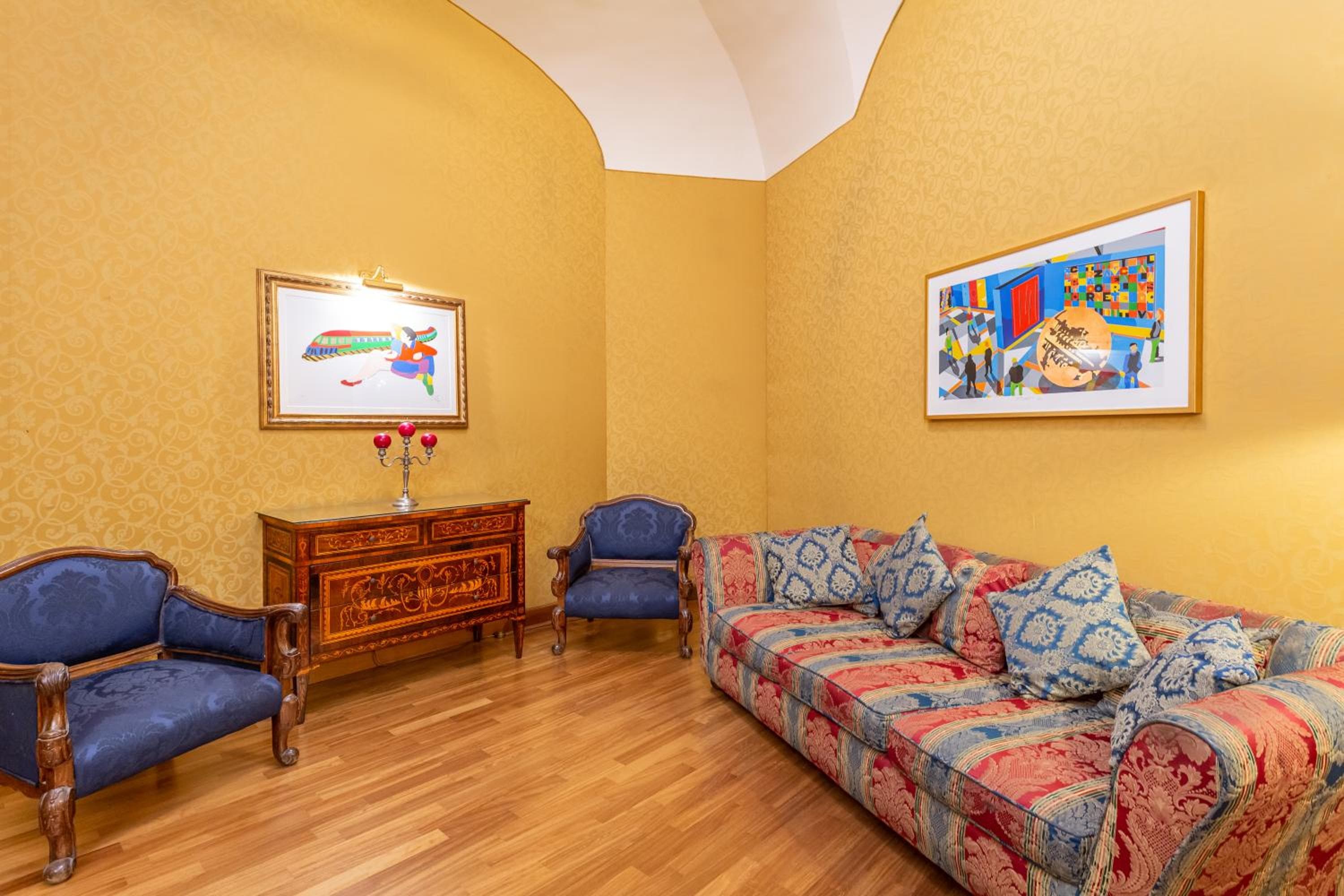 Hotel Medici — 19