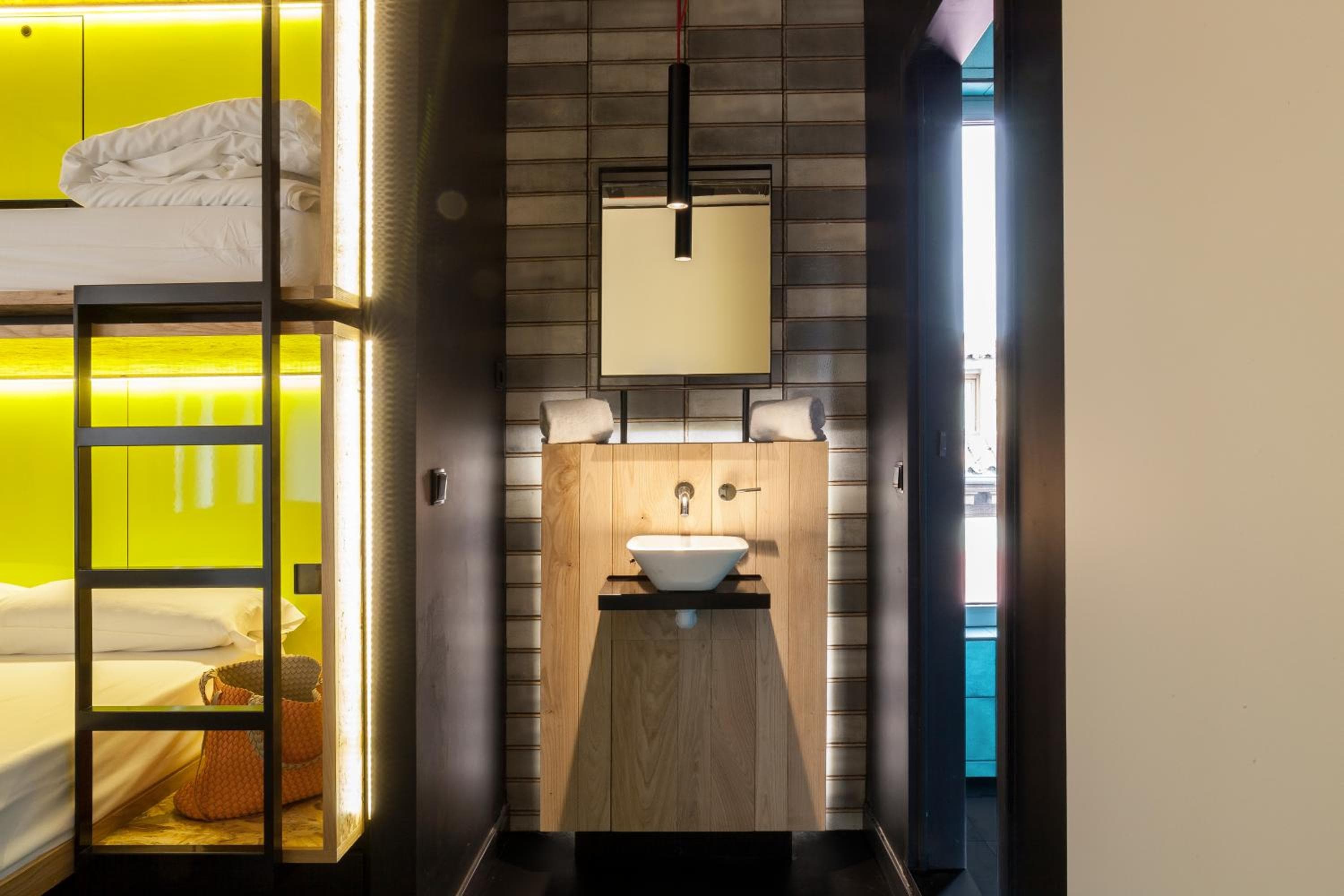 Bastardo Hostel — 6
