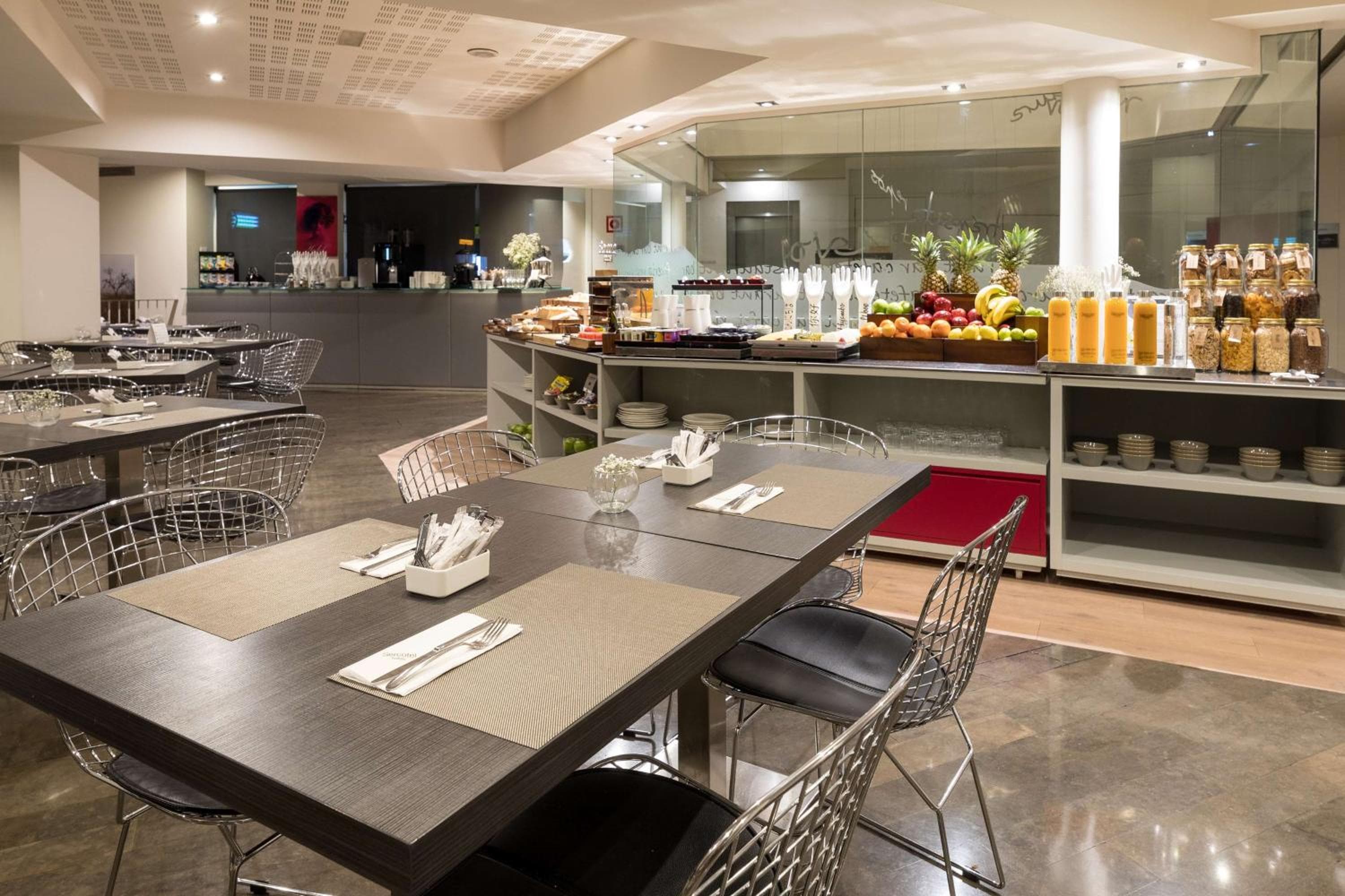 Sercotel Amister Art Hotel Barcelona — 26