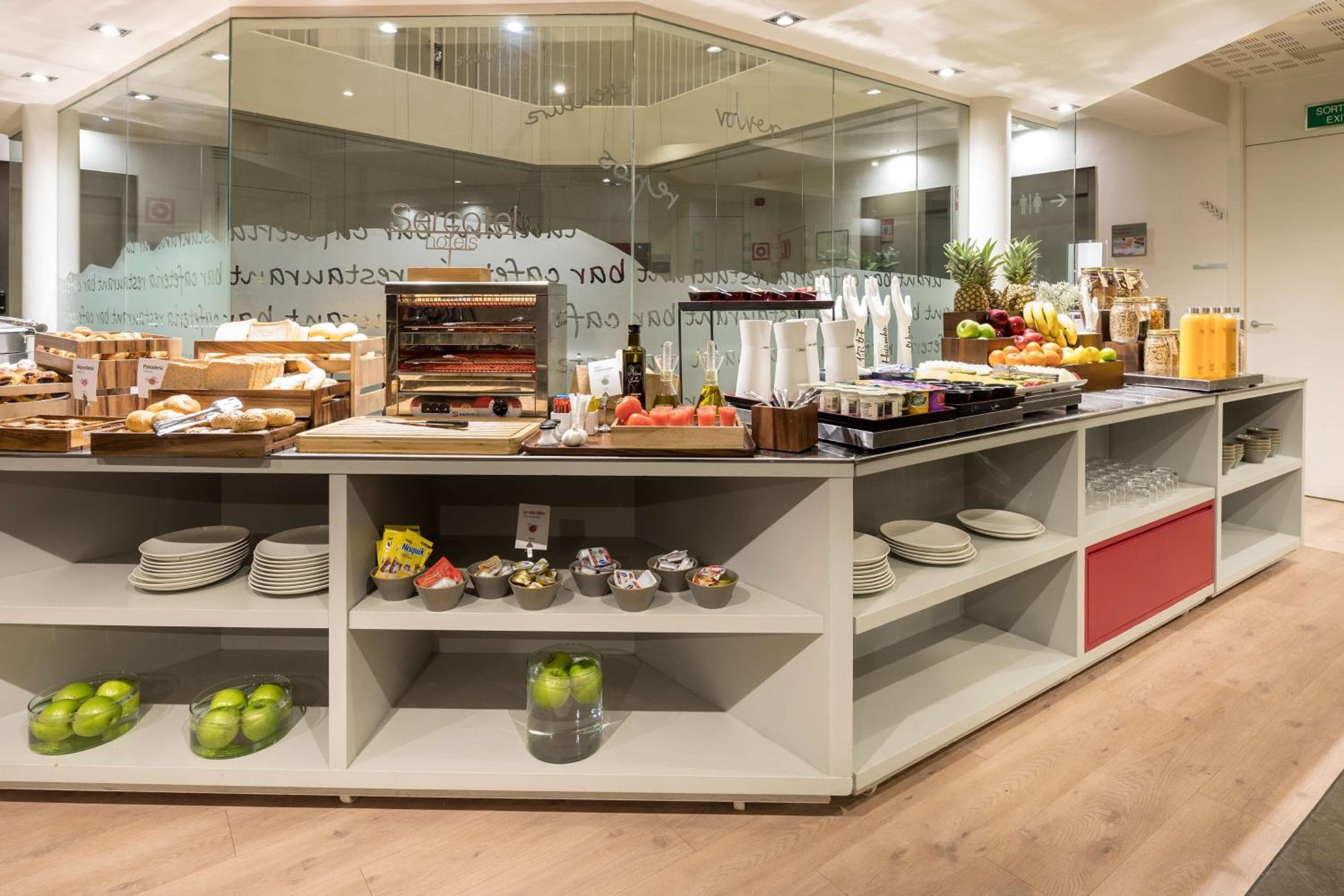 Sercotel Amister Art Hotel Barcelona — 28