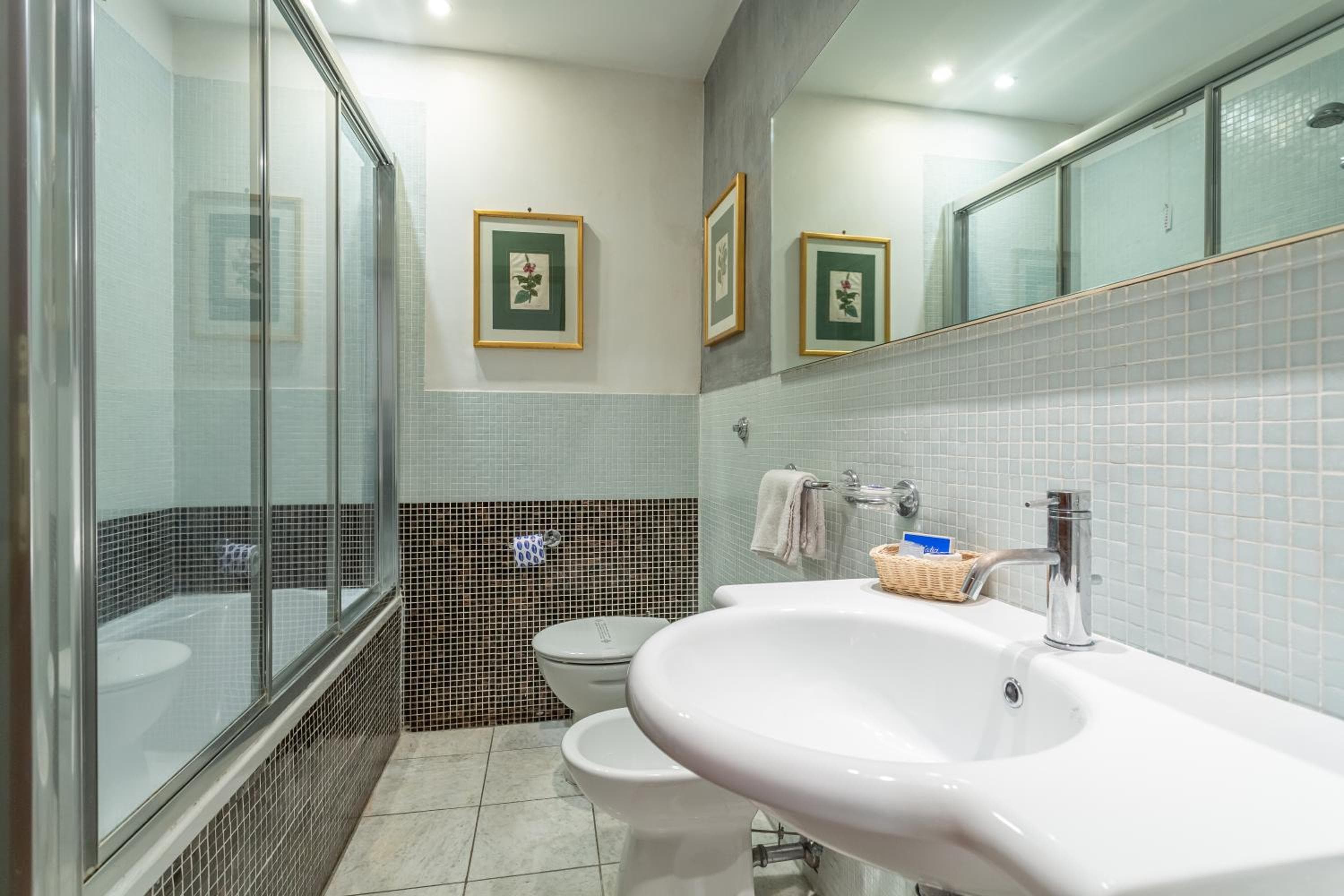 Hotel Medici — 29