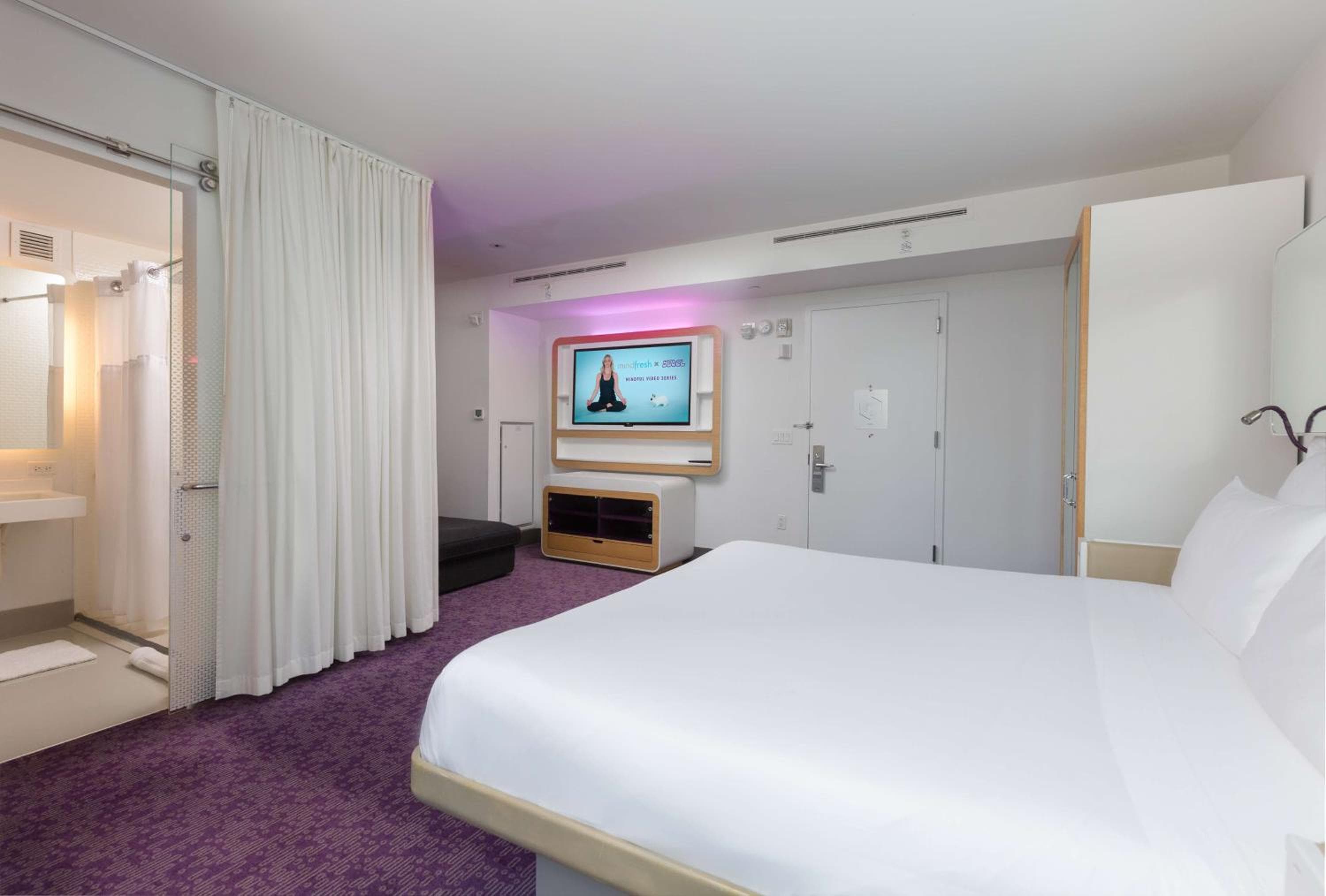 YOTEL New York Times Square — 18
