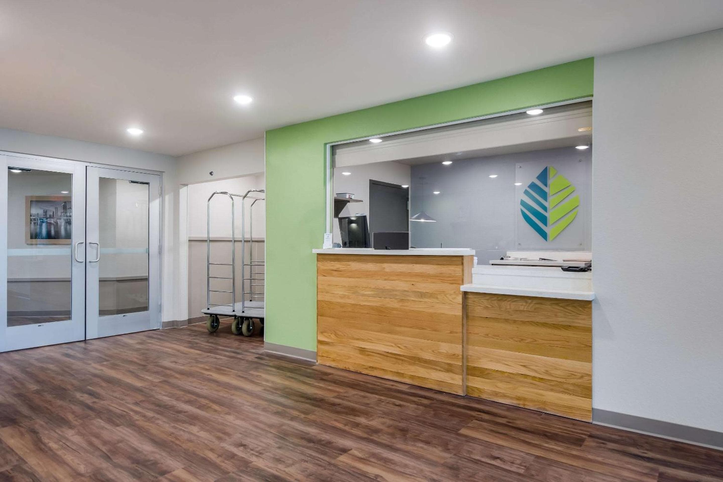 WoodSpring Suites Tampa Airport North Veterans Expressway — 3
