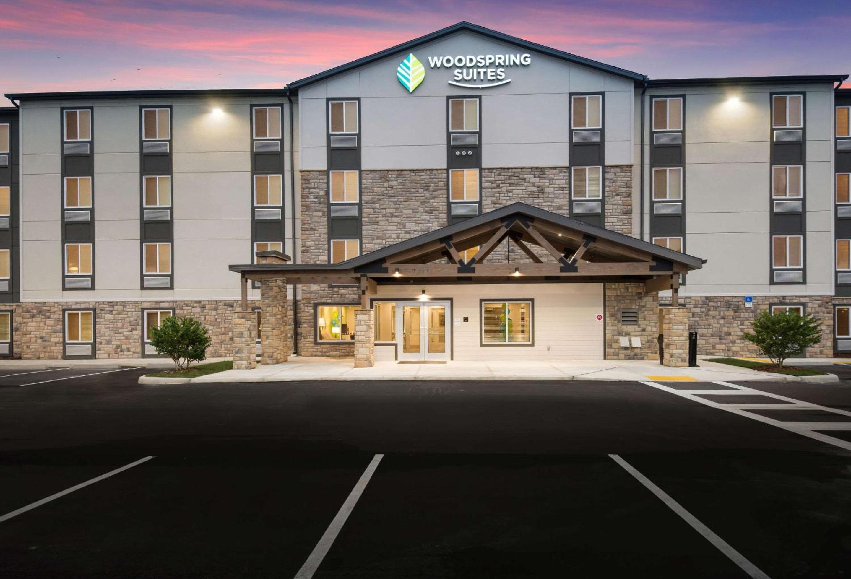 WoodSpring Suites Tampa Airport North Veterans Expressway — 22