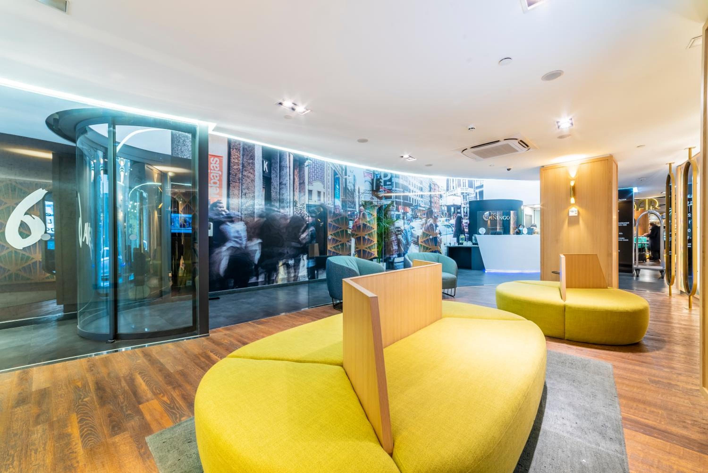 Hotel Indigo Madrid - Gran Via, an IHG Hotel — 7