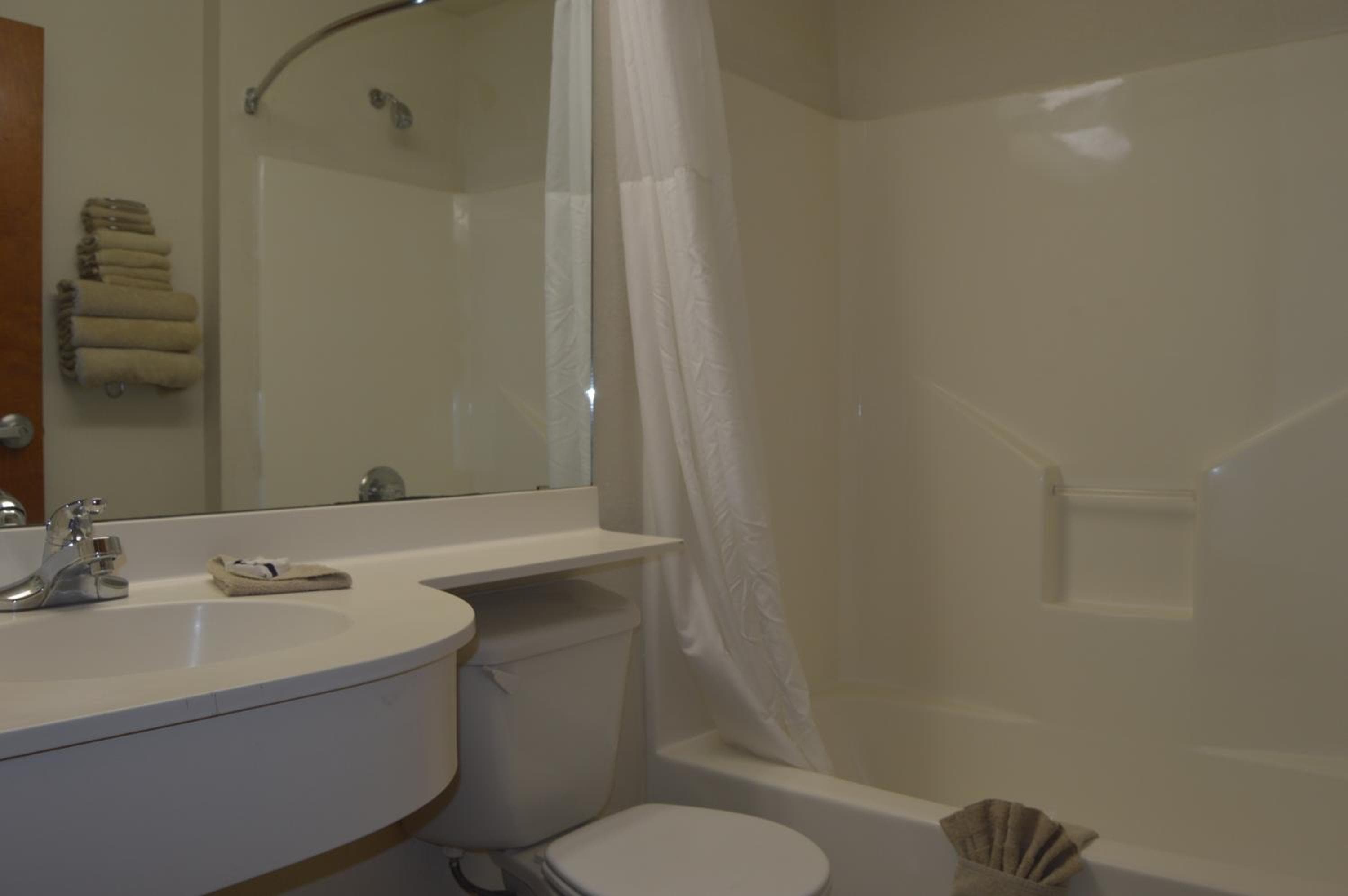 Microtel Inn and Suites By Wyndham Miami OK — 28