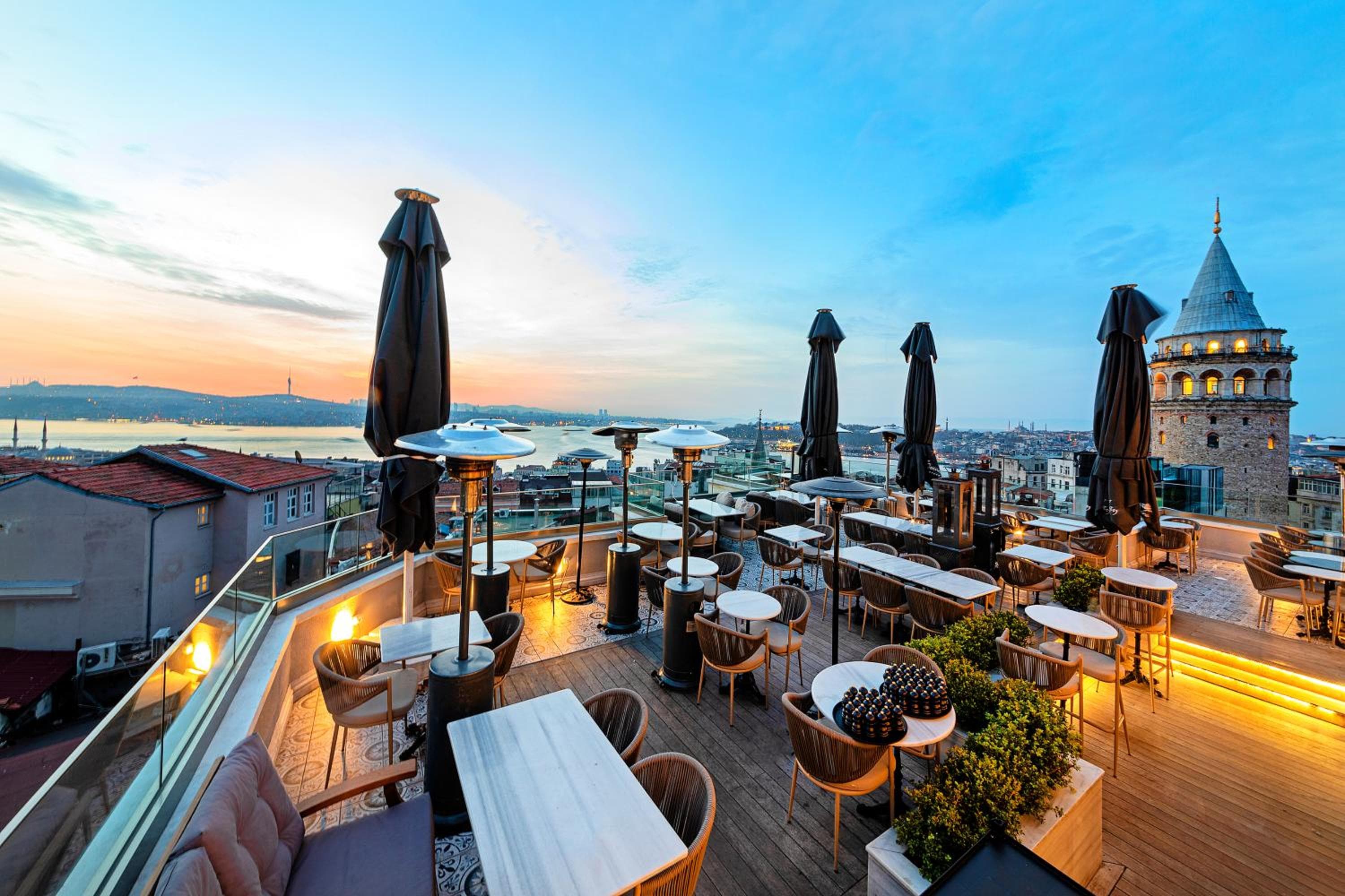 Hotel Meroddi Barnathan — 27