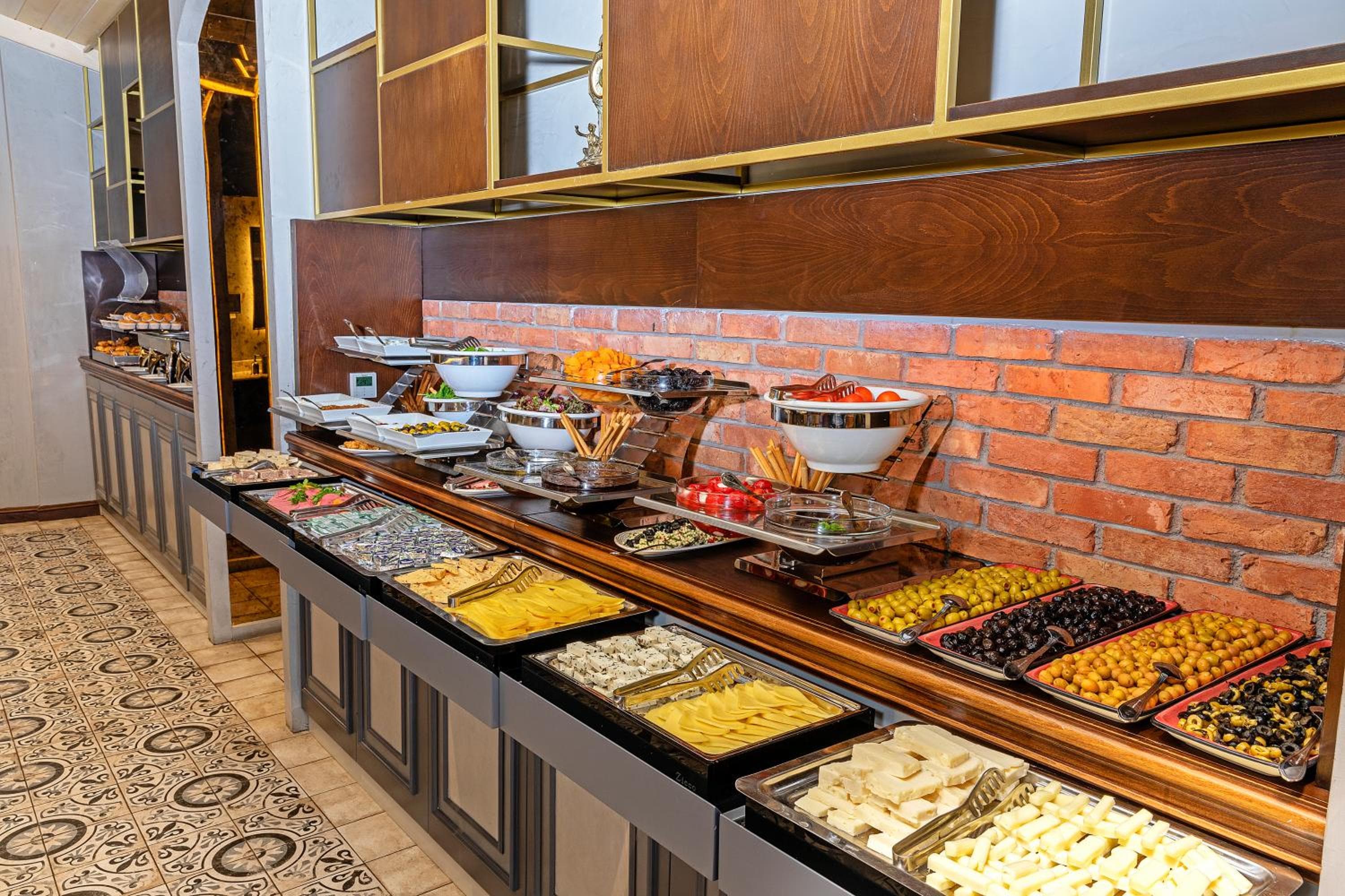 Hotel Meroddi Barnathan — 20