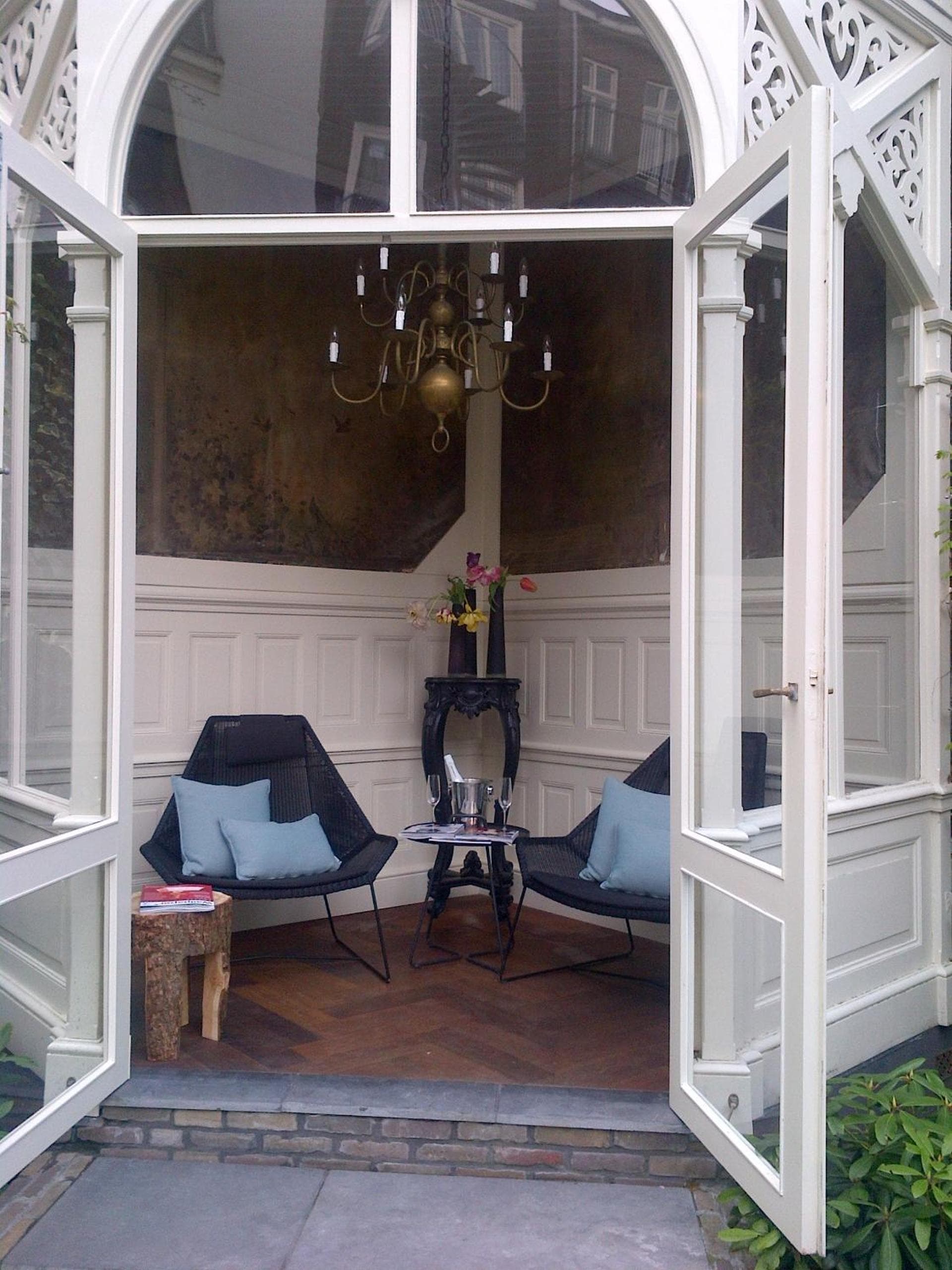Canal House — 25