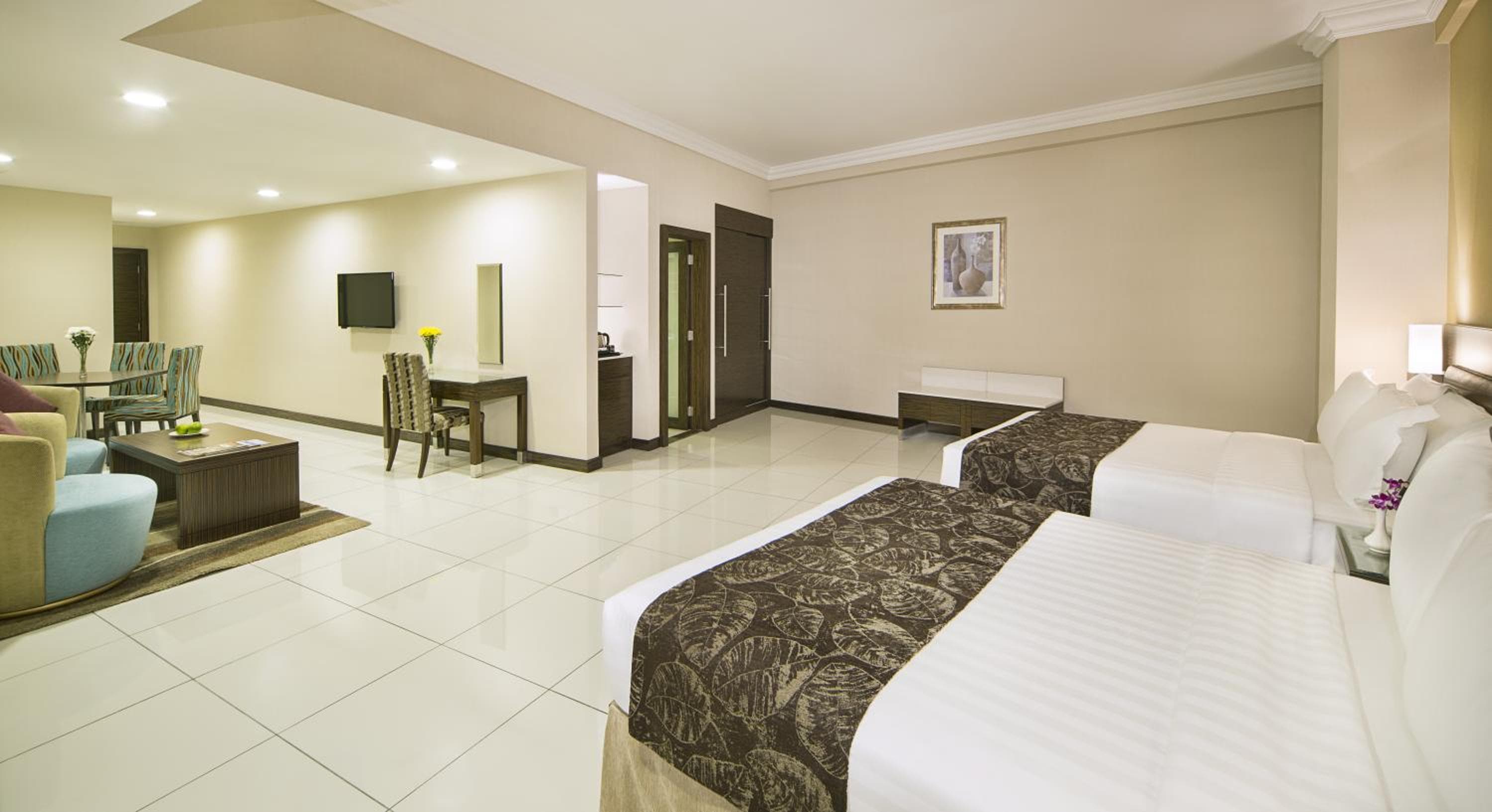 Gateway Hotel — 25