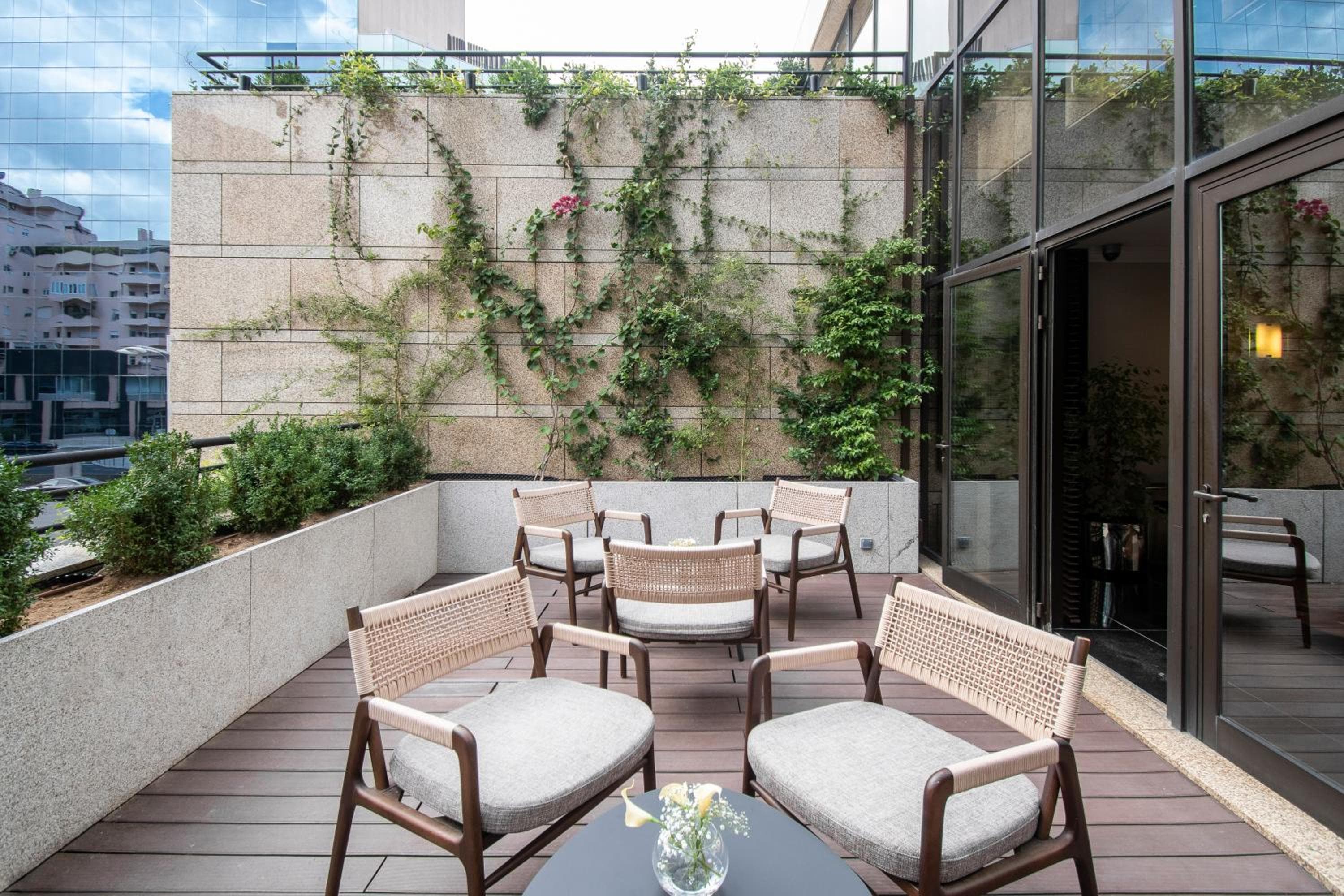 Hotel Sana Metropolitano — 26