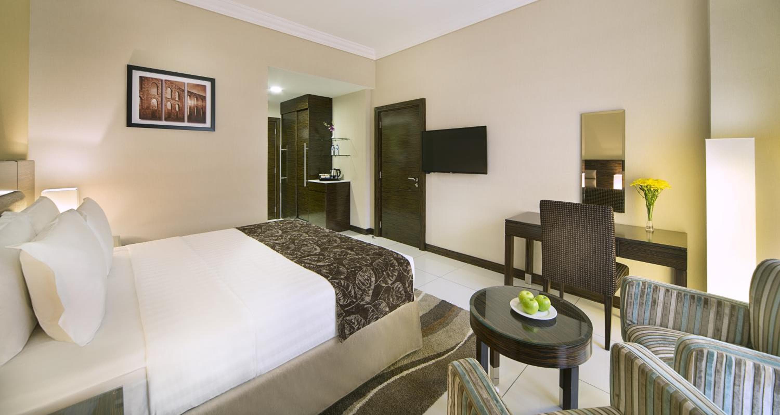 Gateway Hotel — 28