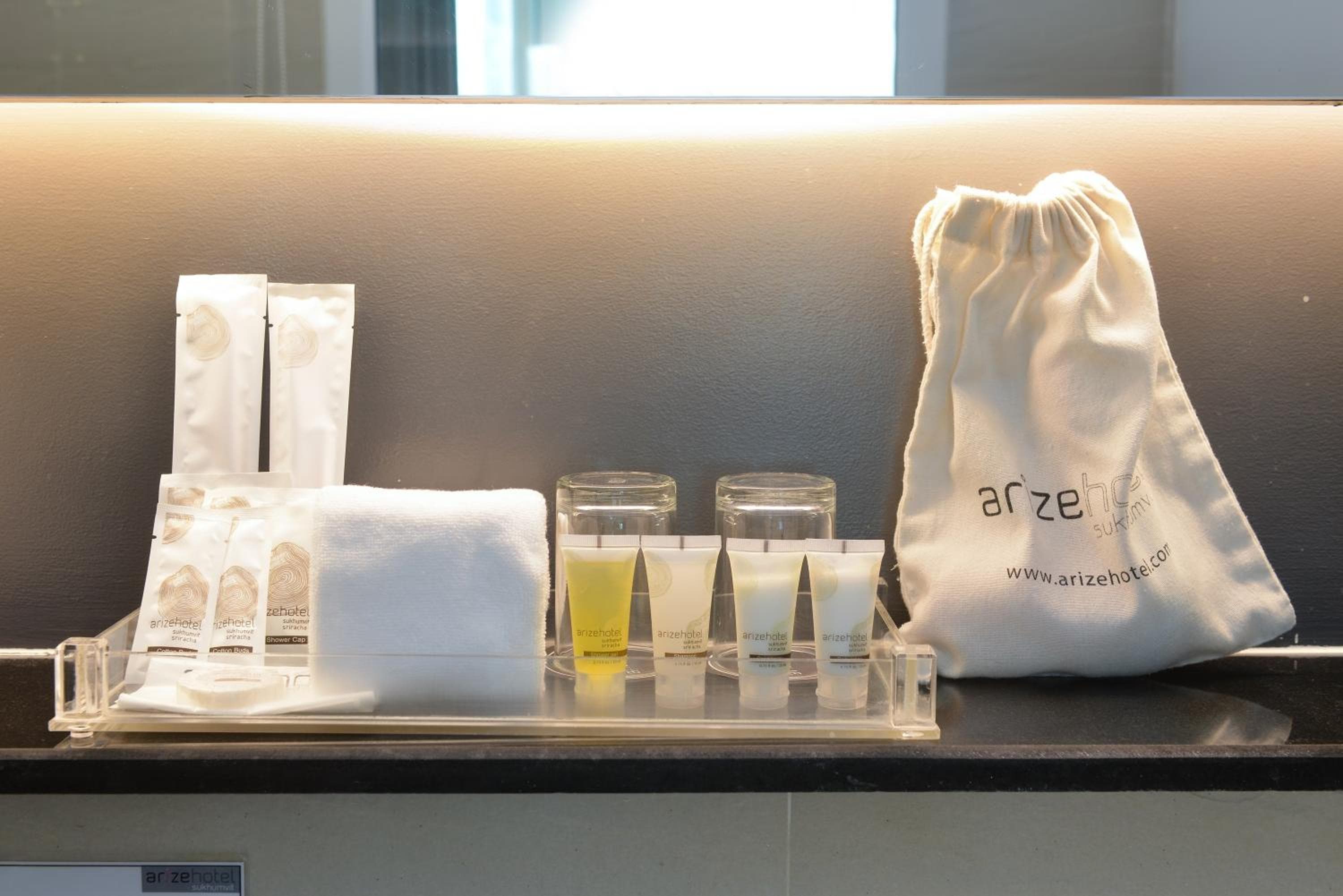 Arize Hotel Sukhumvit — 22