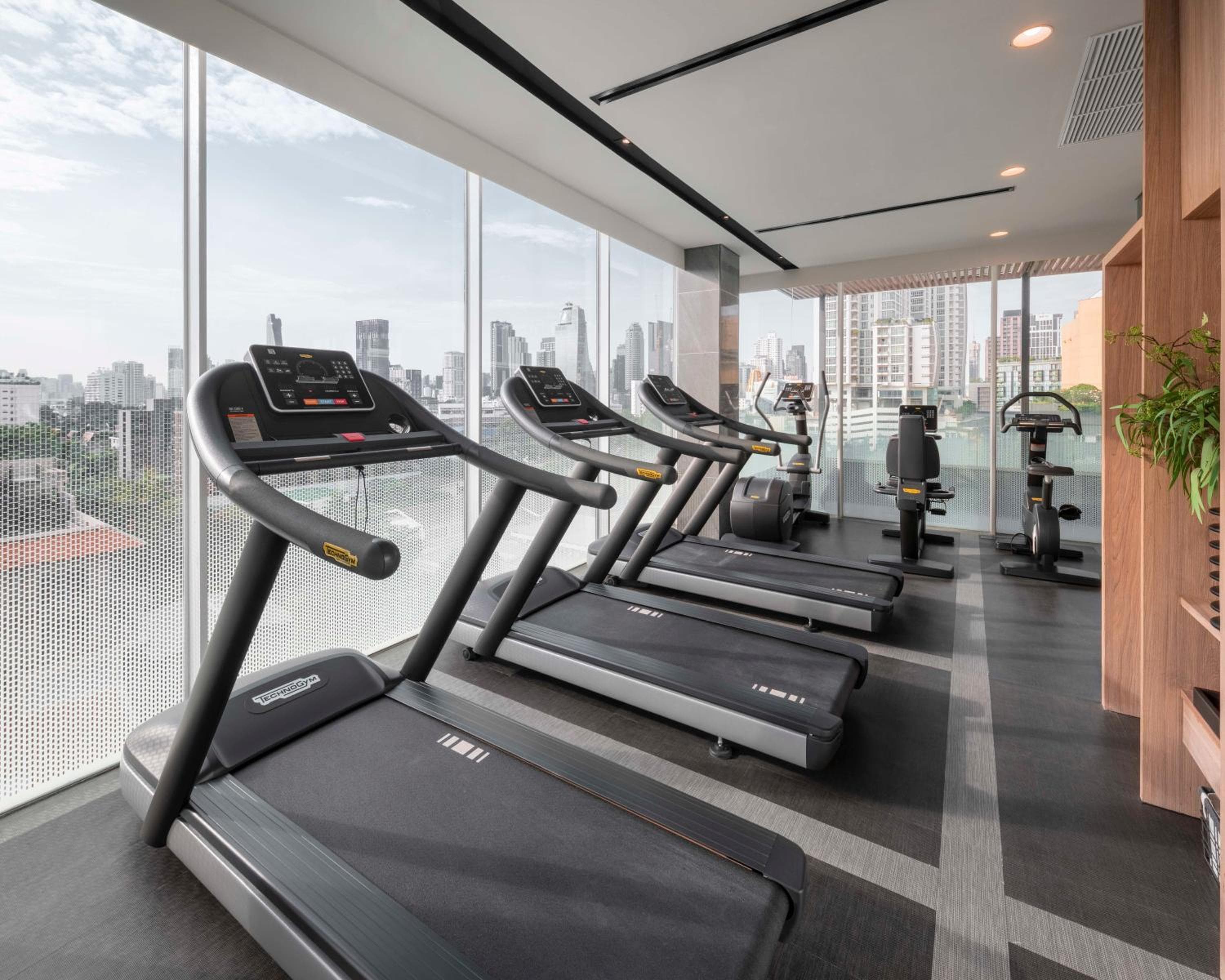 Wyndham Garden Bangkok Sukhumvit 42 — 22
