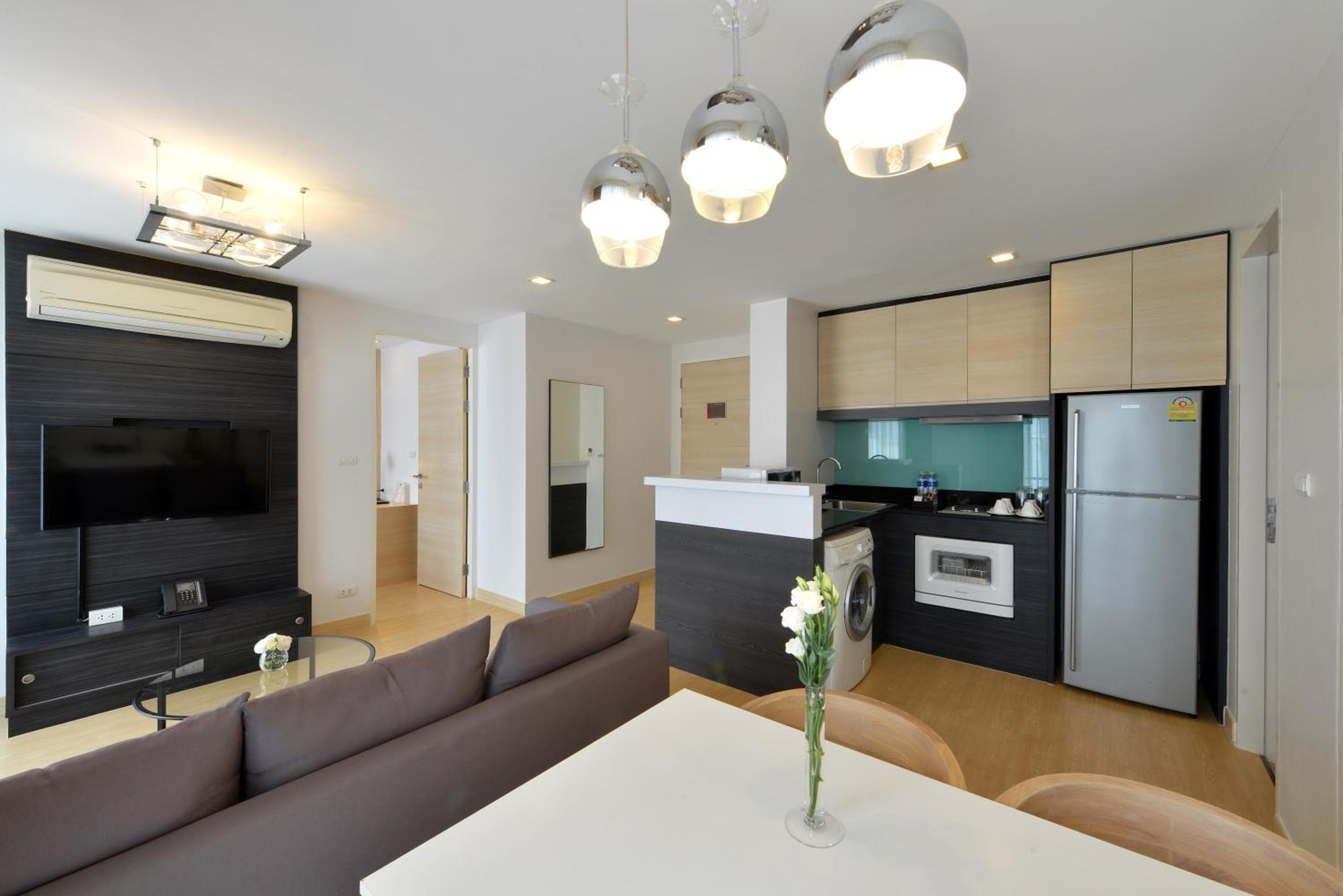 Arize Hotel Sukhumvit — 28