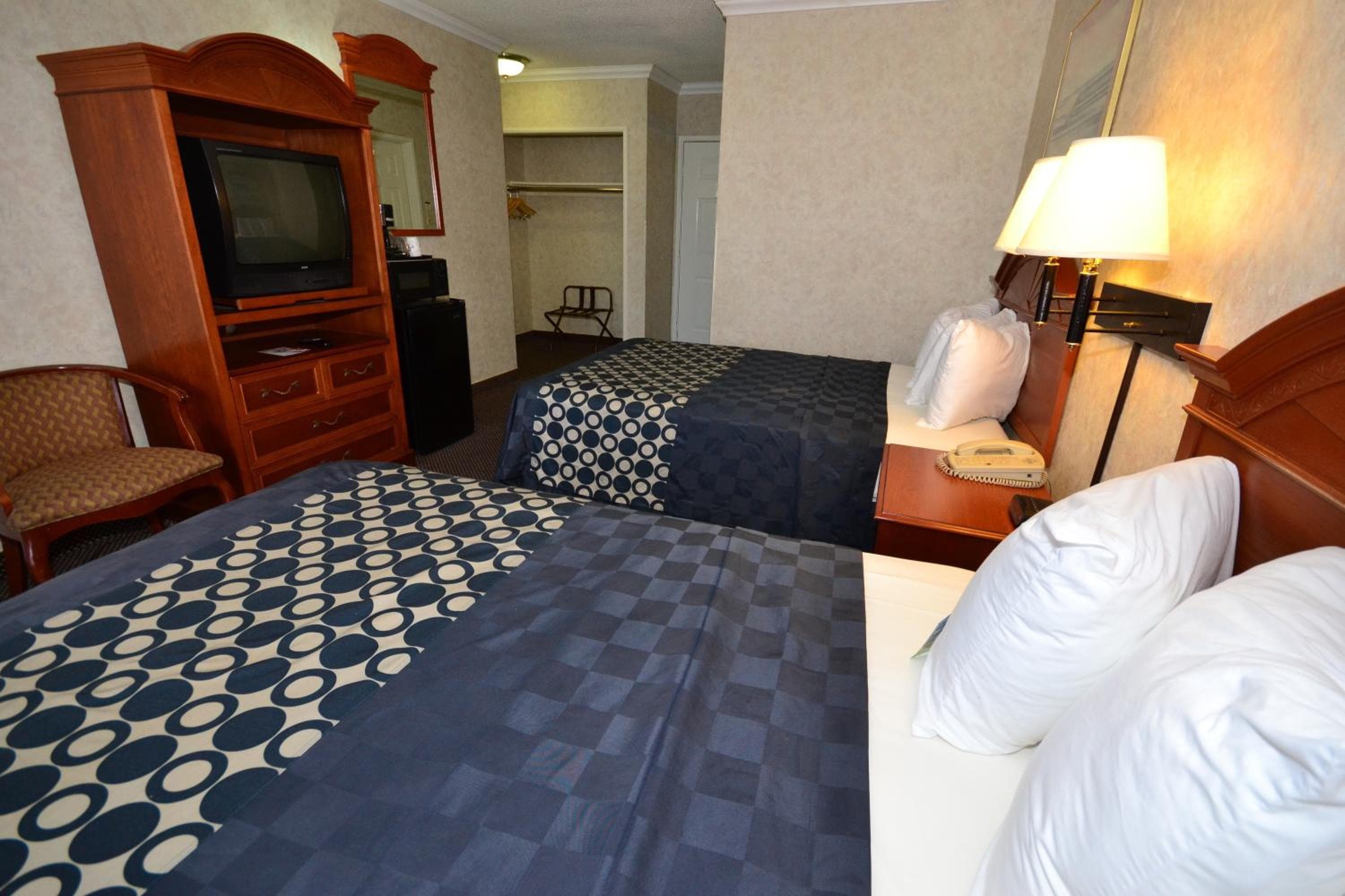 Days Inn by Wyndham Los Angeles LAX/VeniceBch/Marina DelRay — 22