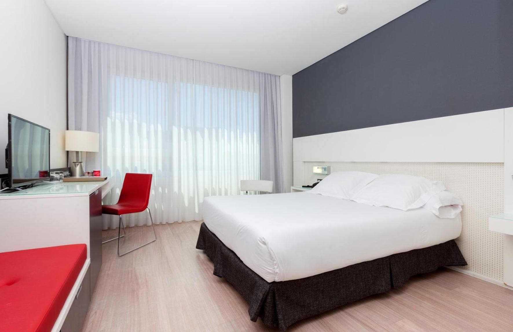 Axor Feria — 1