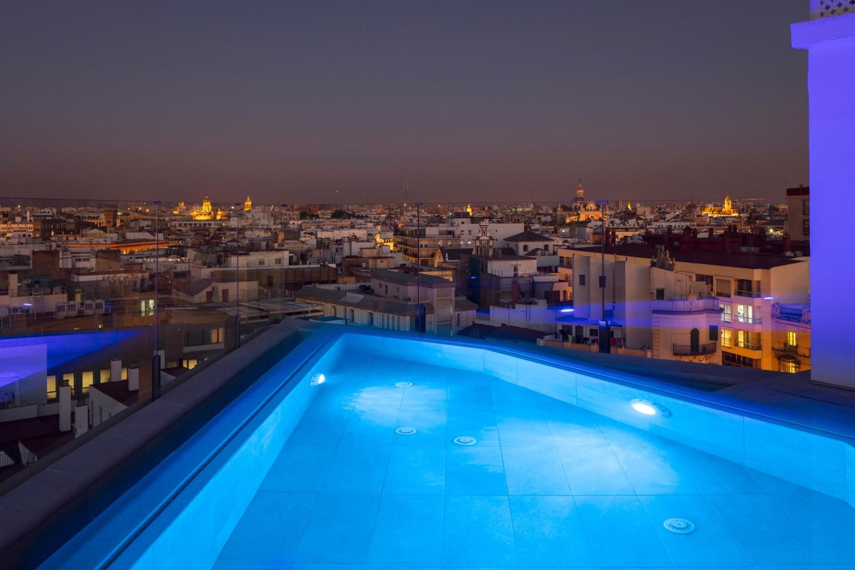 Hotel Colón Gran Meliá - The Leading Hotels of the World — 24