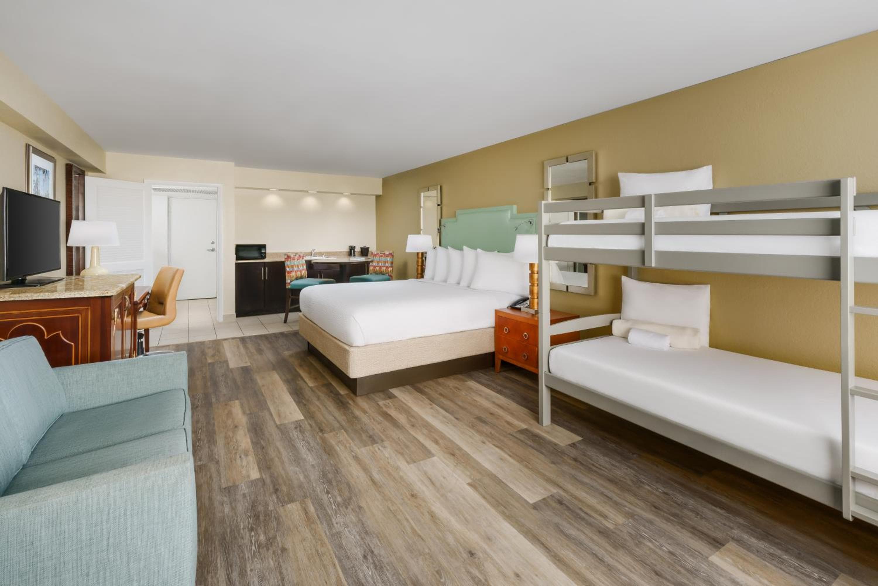 Coco Key Hotel & Water Park Resort — 24