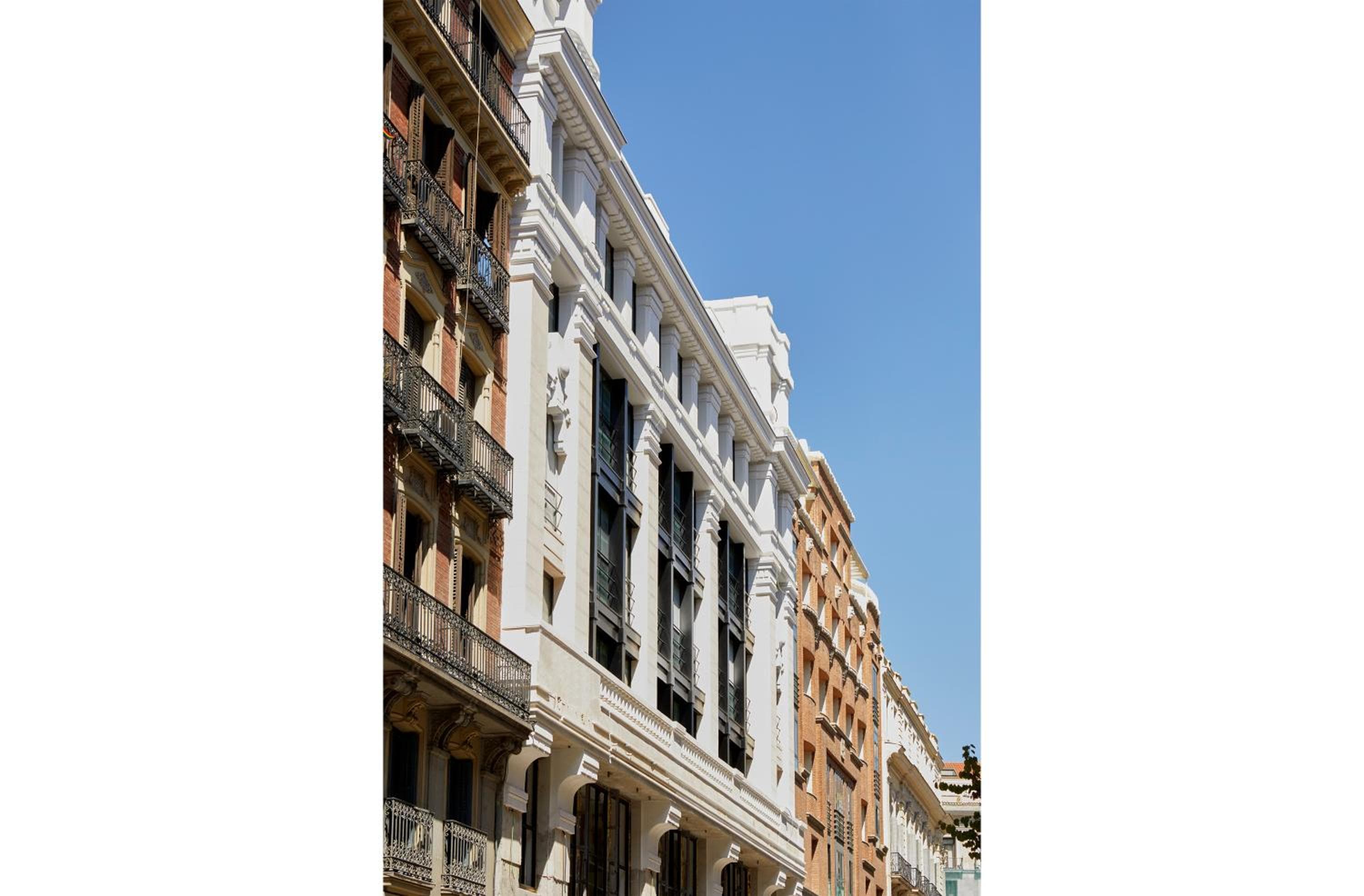 60 Balconies Iconic — 20