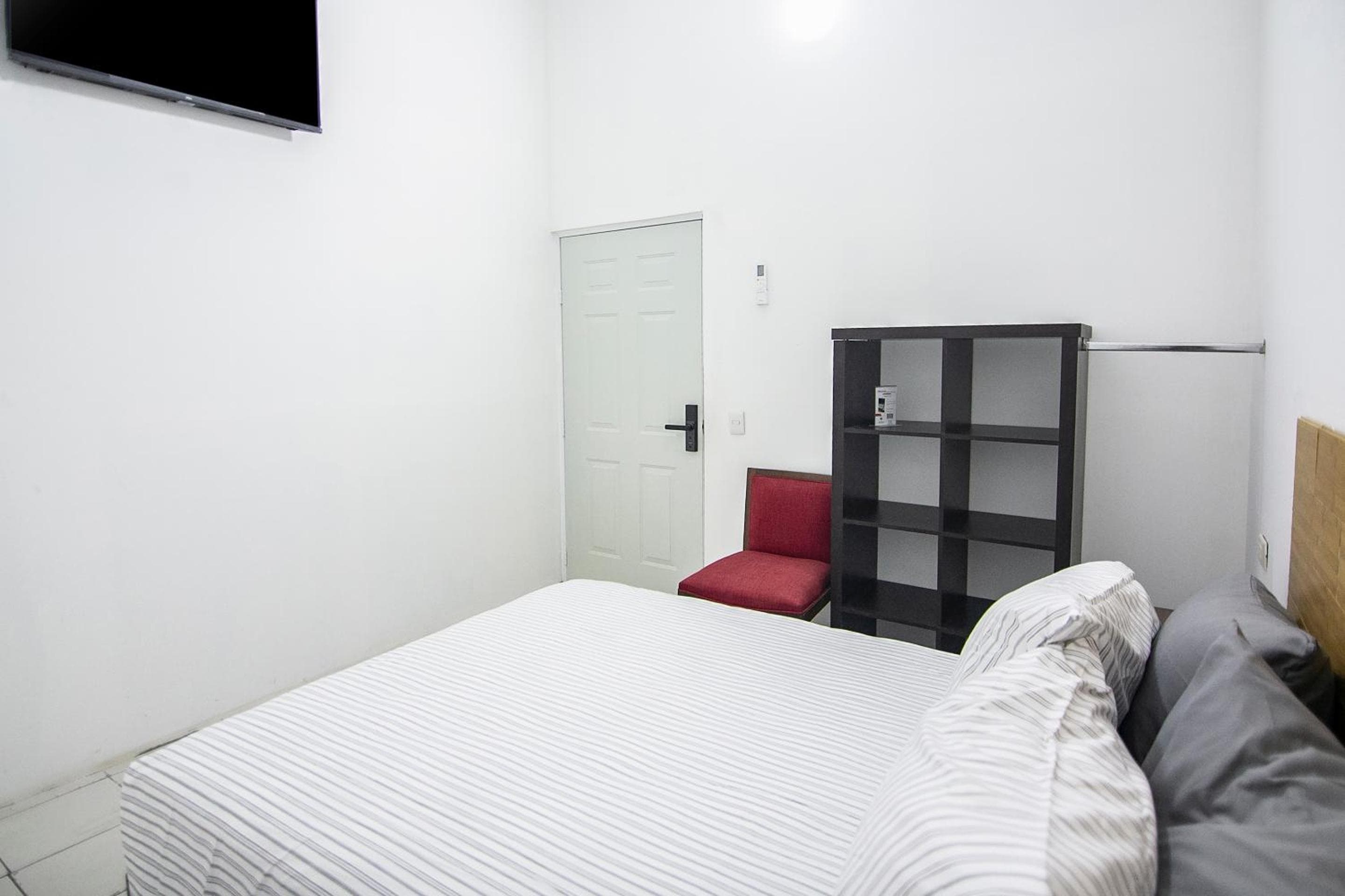 OYO Hotel Plaza Las Torres, Cabo San Lucas — 13
