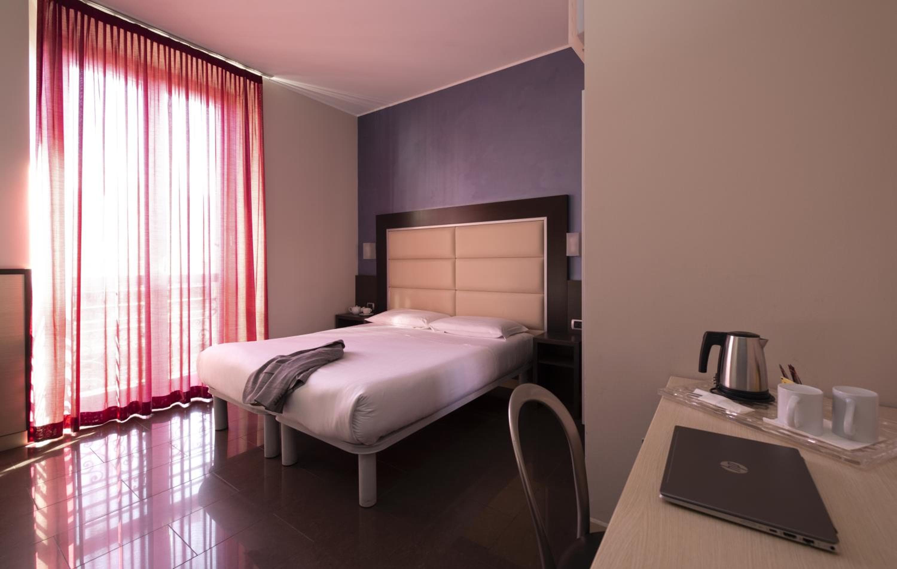 Hotel Five — 9