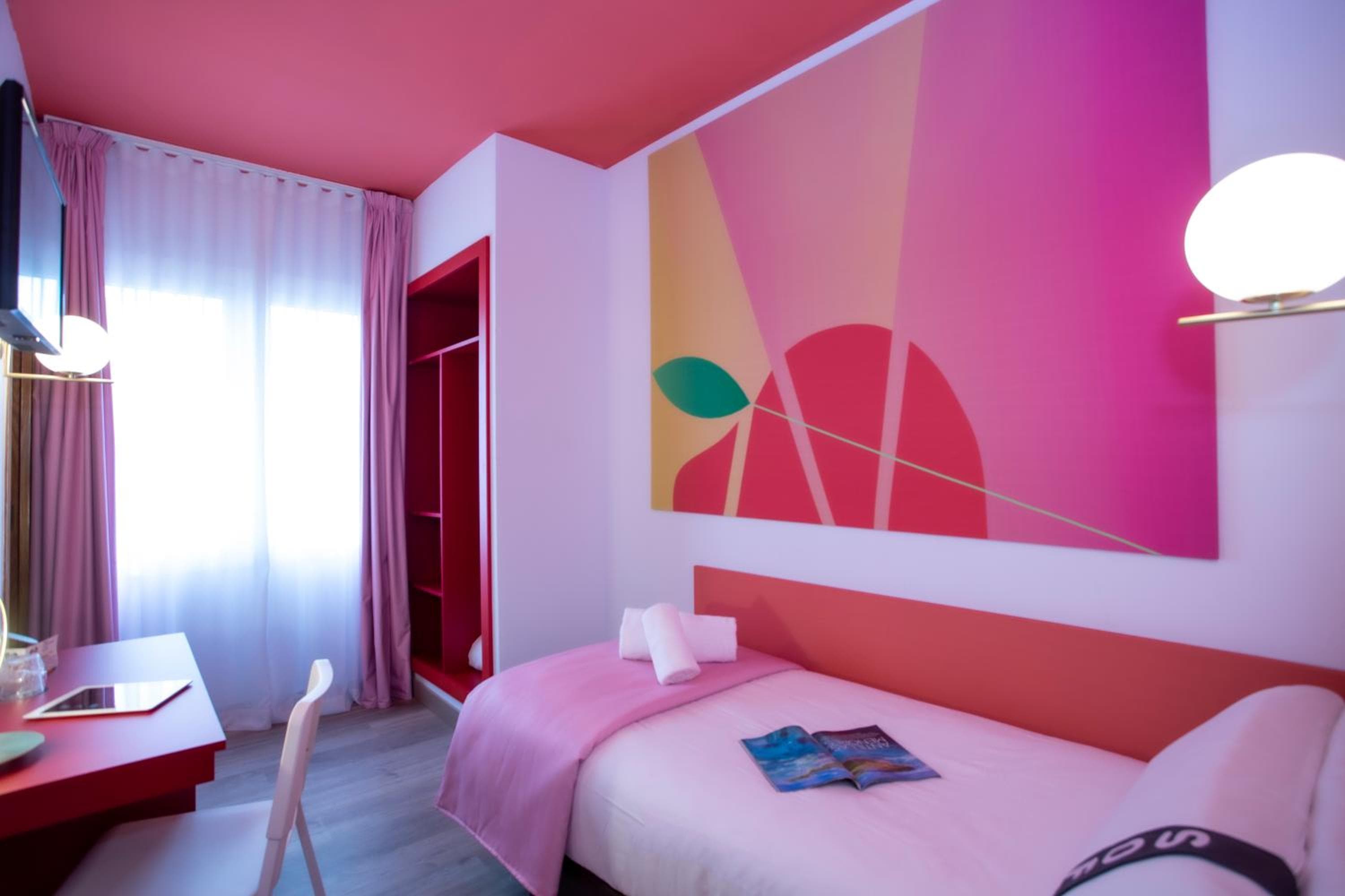 Colores Casuales Barcelona — 24