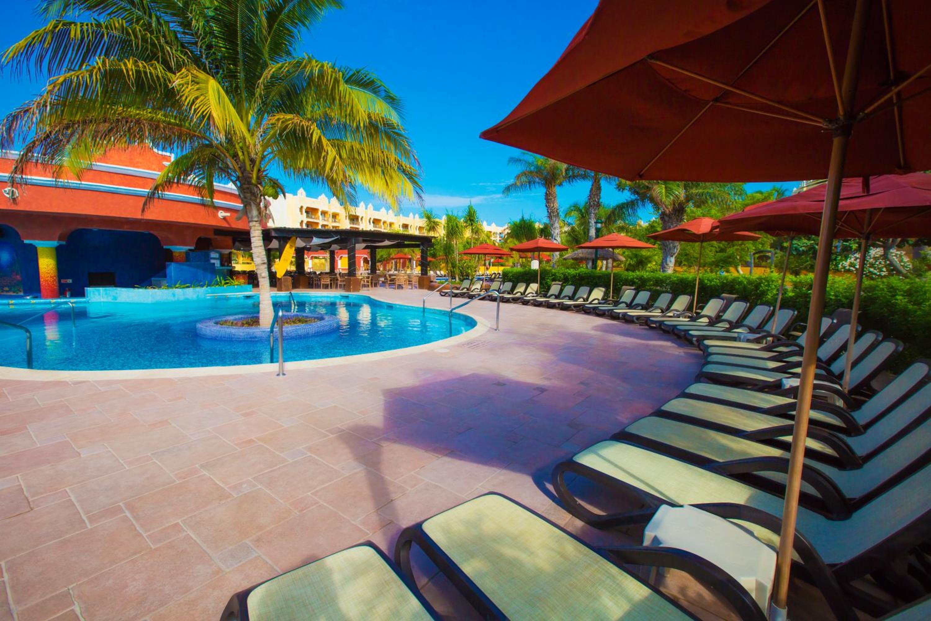 Il Royal Haciendas Resort & Spa — 11