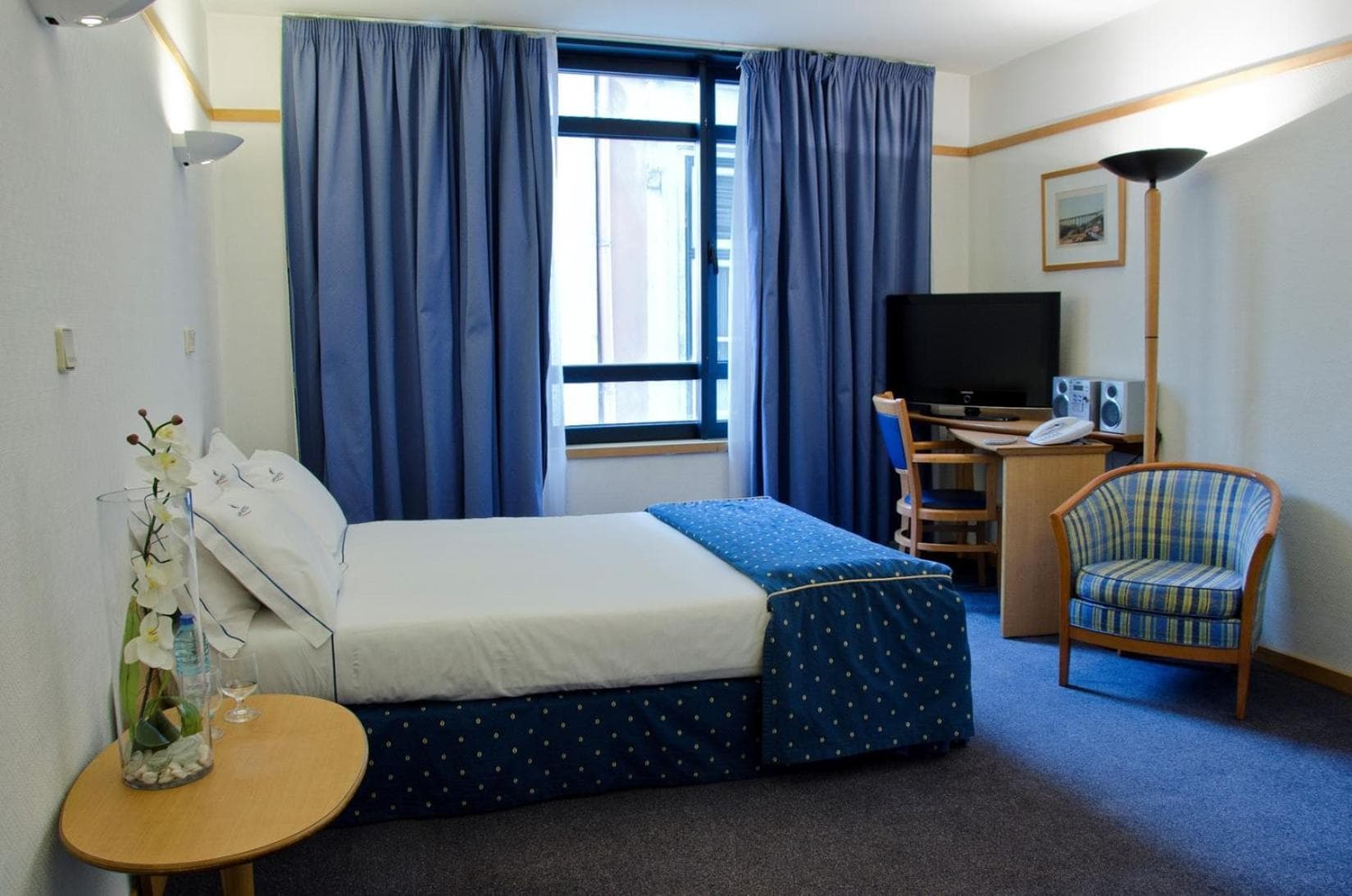 Apartotel VIP Ejecutivo Edén — 28