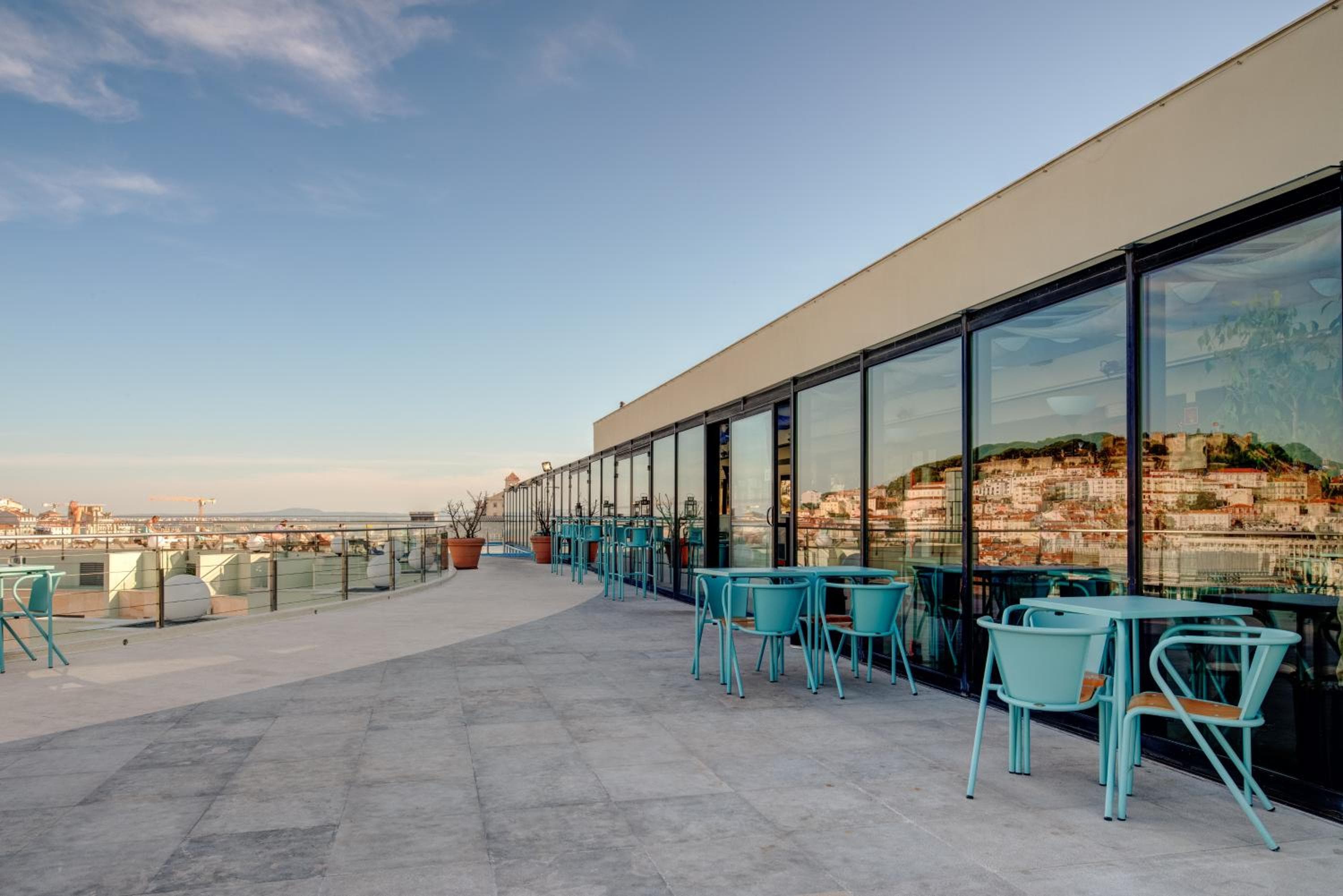 Apartotel VIP Ejecutivo Edén — 12