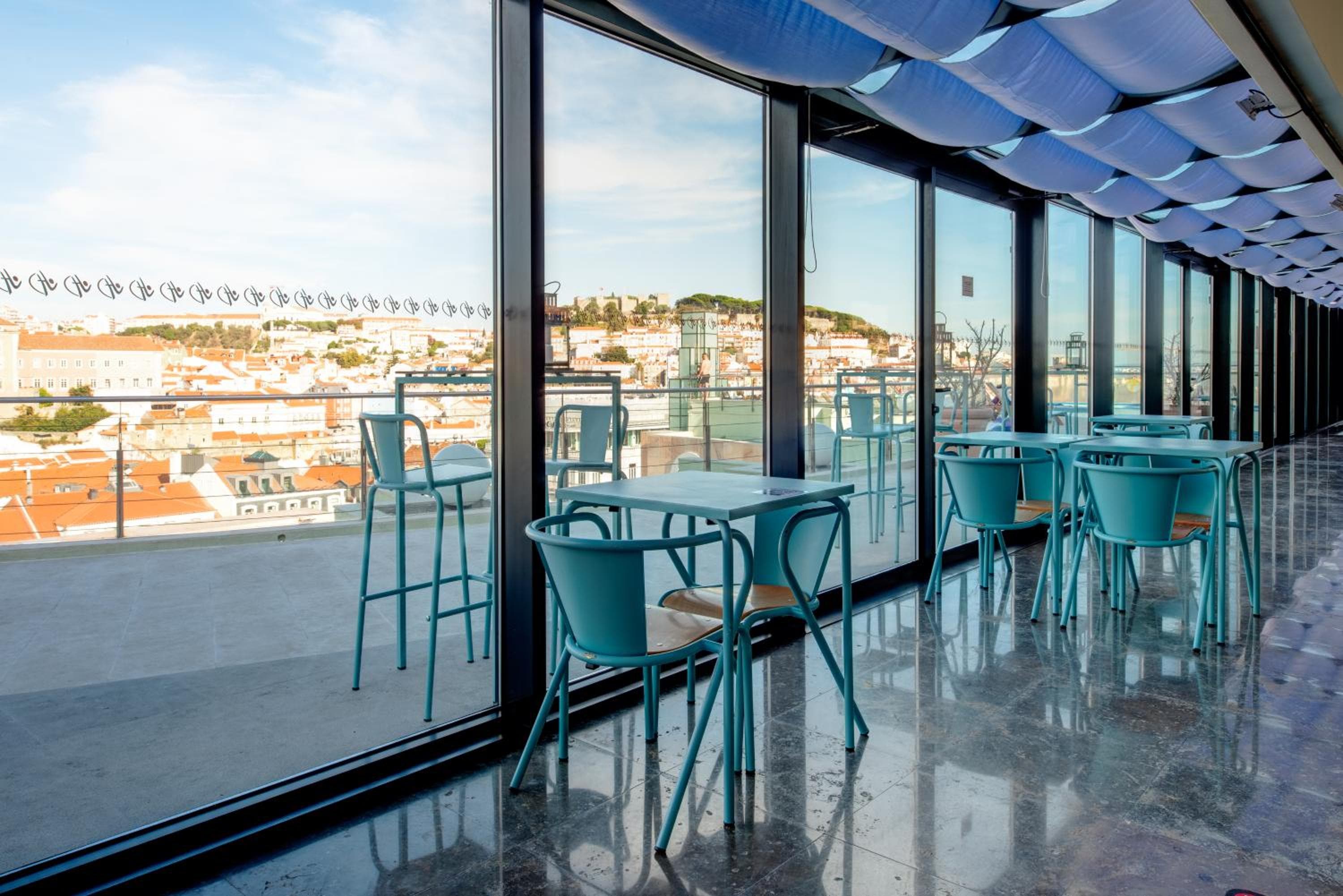 Apartotel VIP Ejecutivo Edén — 13