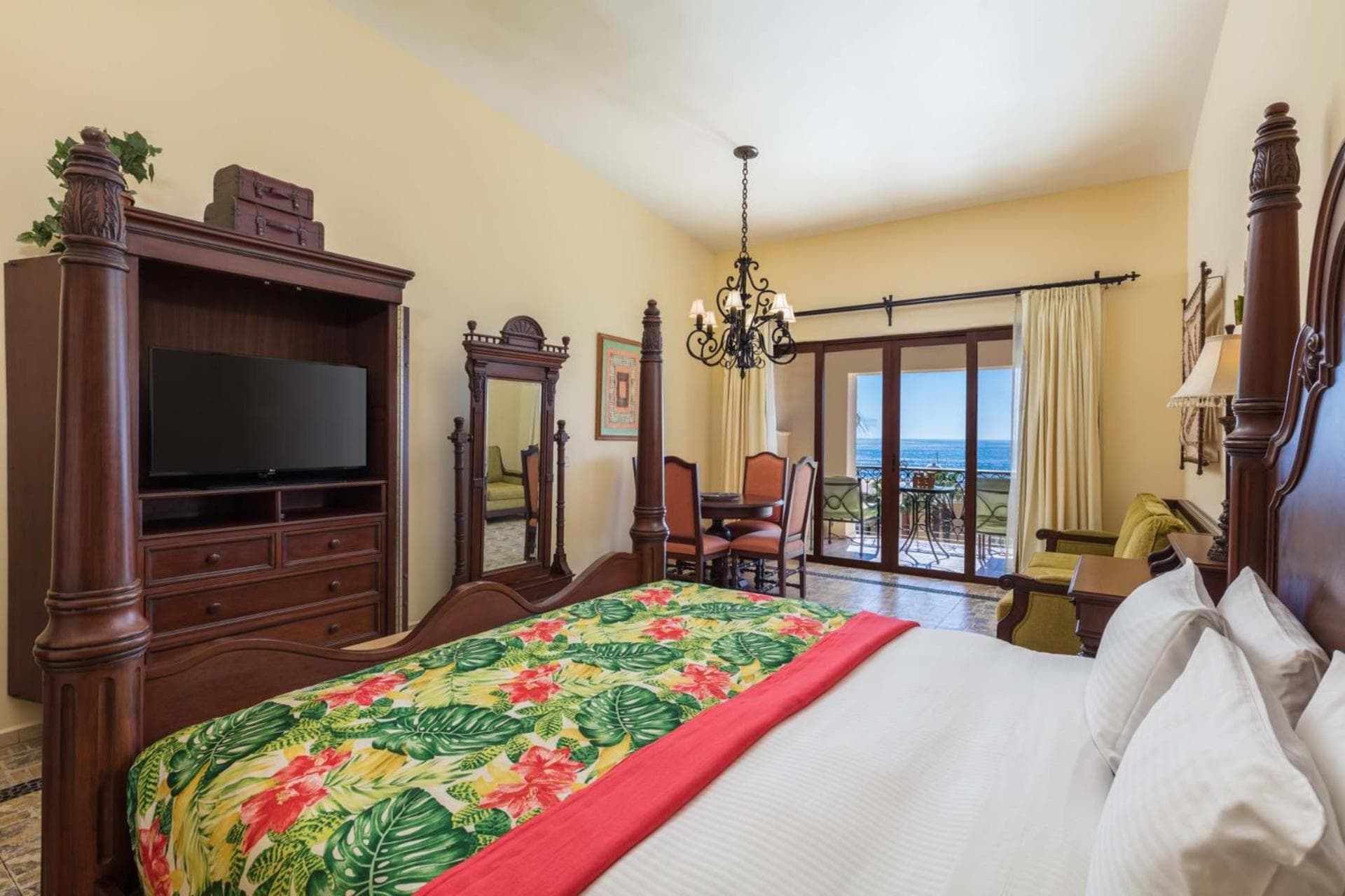 Hacienda Encantada Resort & Residences — 3