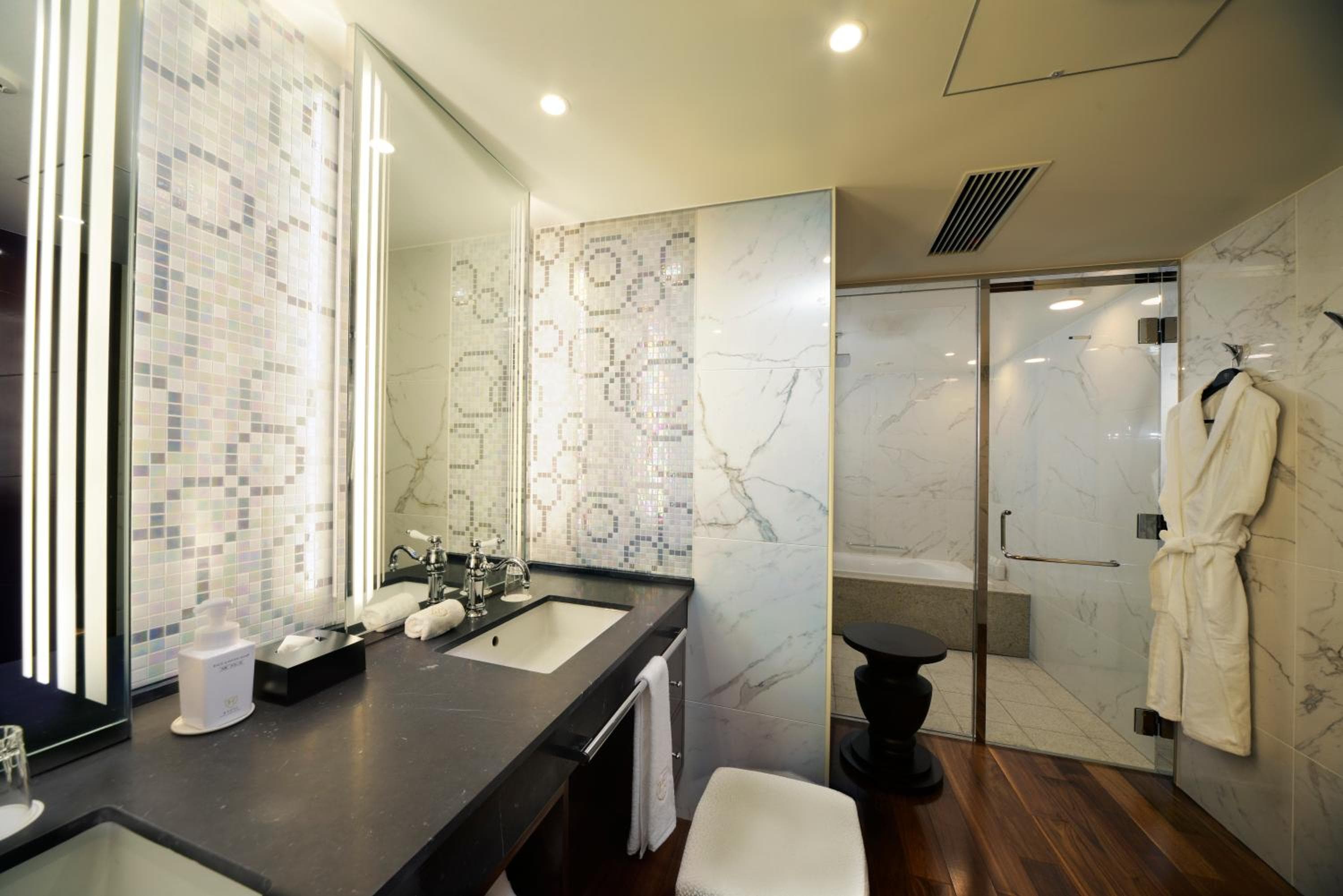 The Royal Park Hotel Tokyo Haneda Airport Terminal 3 hotel, Ota-ku Haneda Airport 2-6-5, Tokyo, Japan — photo 4