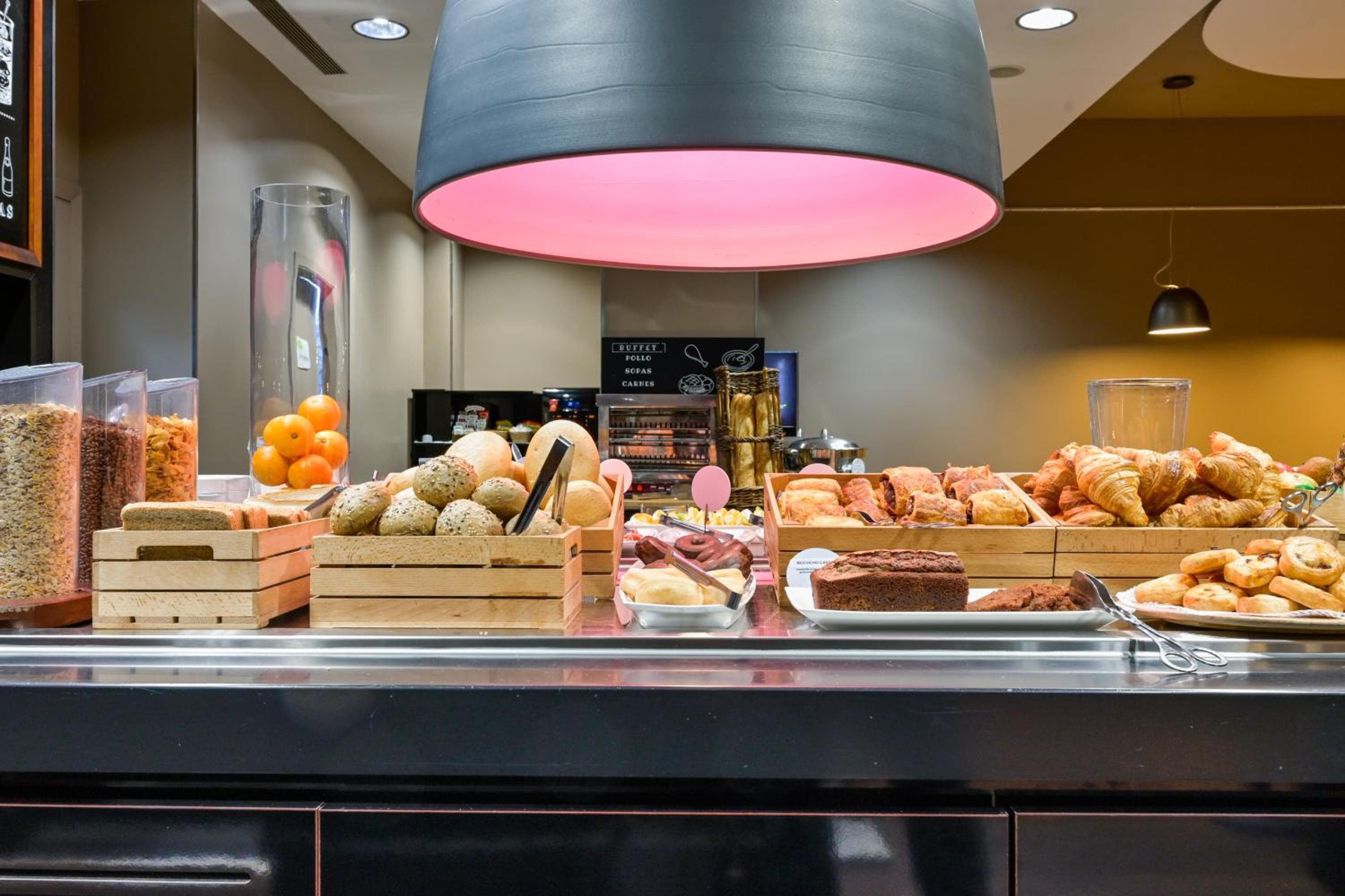 Travelodge Málaga Flughafen — 25