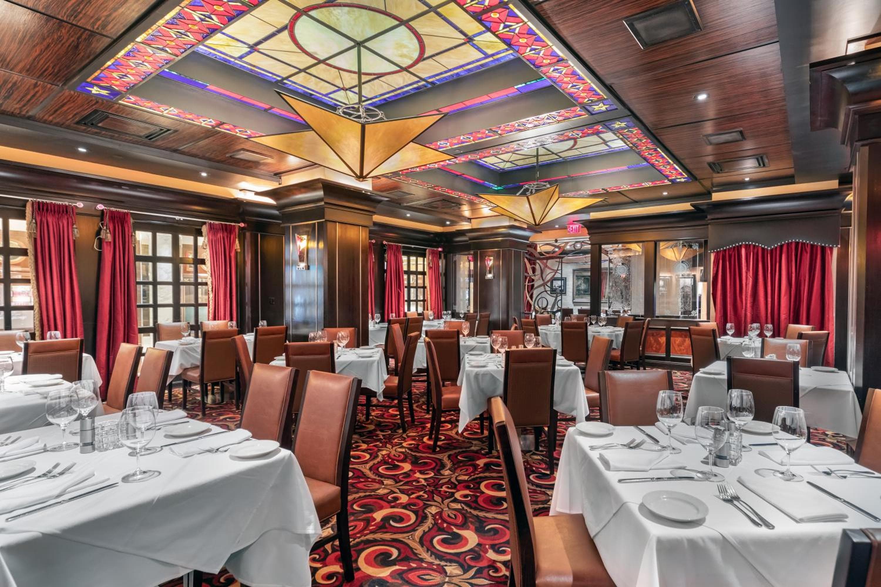 Golden Nugget Hotel & Casino Las Vegas — 27