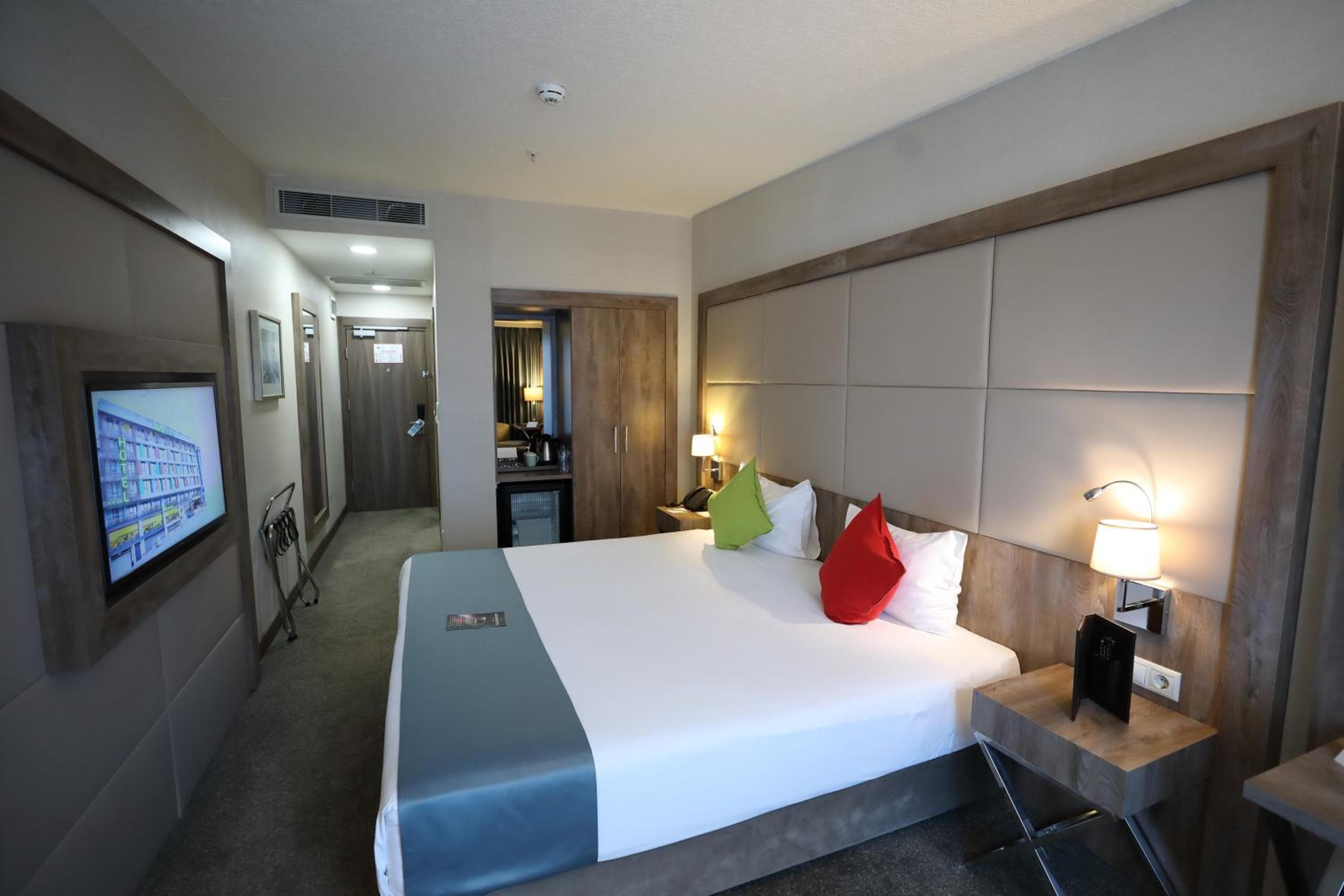 ibis Styles Istanbul Bomonti — 25