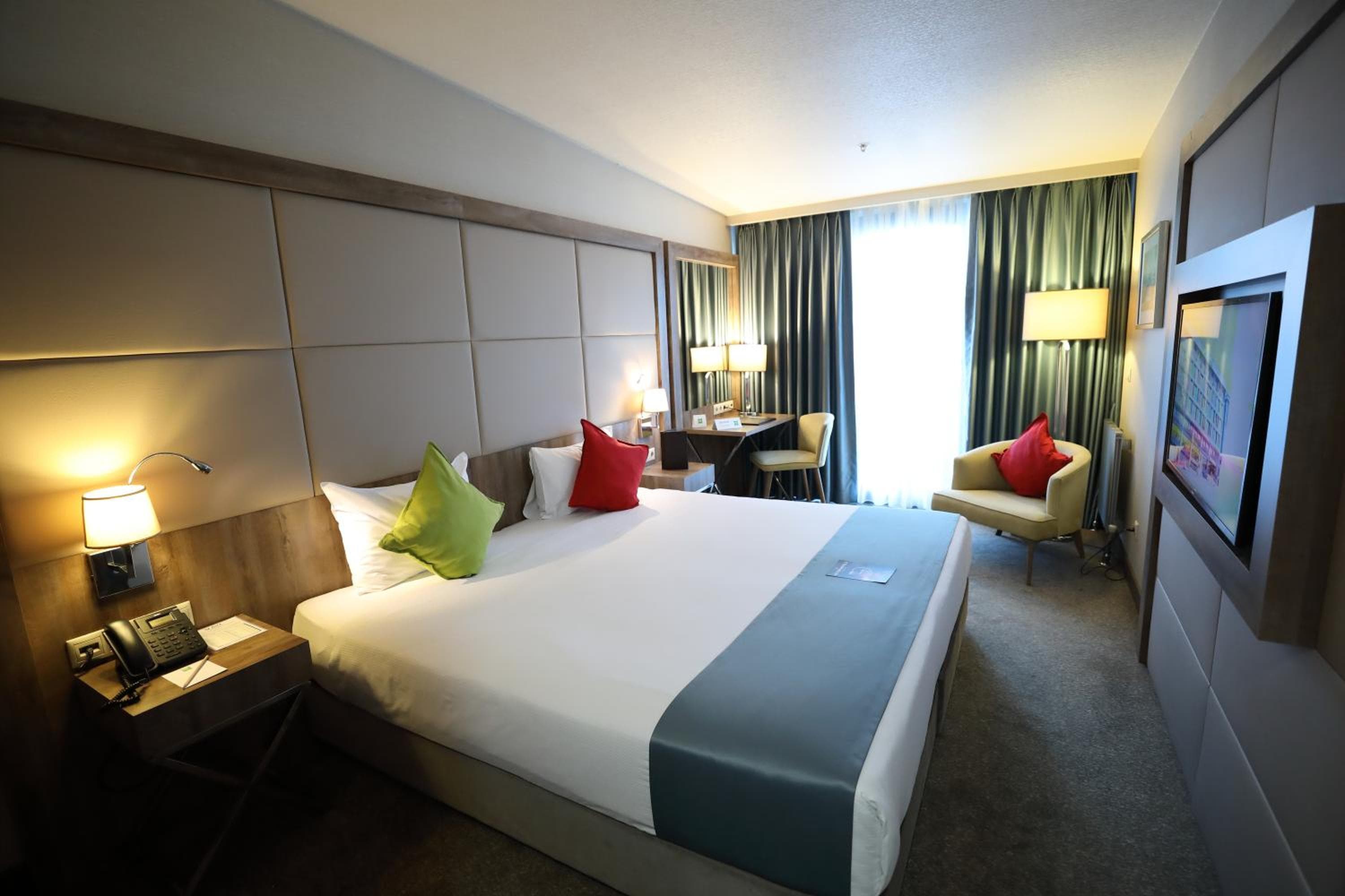 ibis Styles Istanbul Bomonti — 27