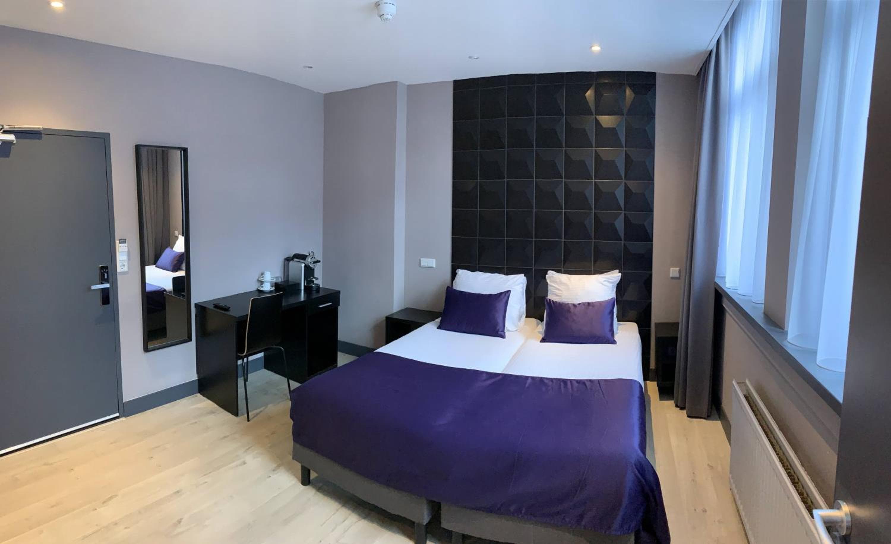 Hotel De Looier — 24