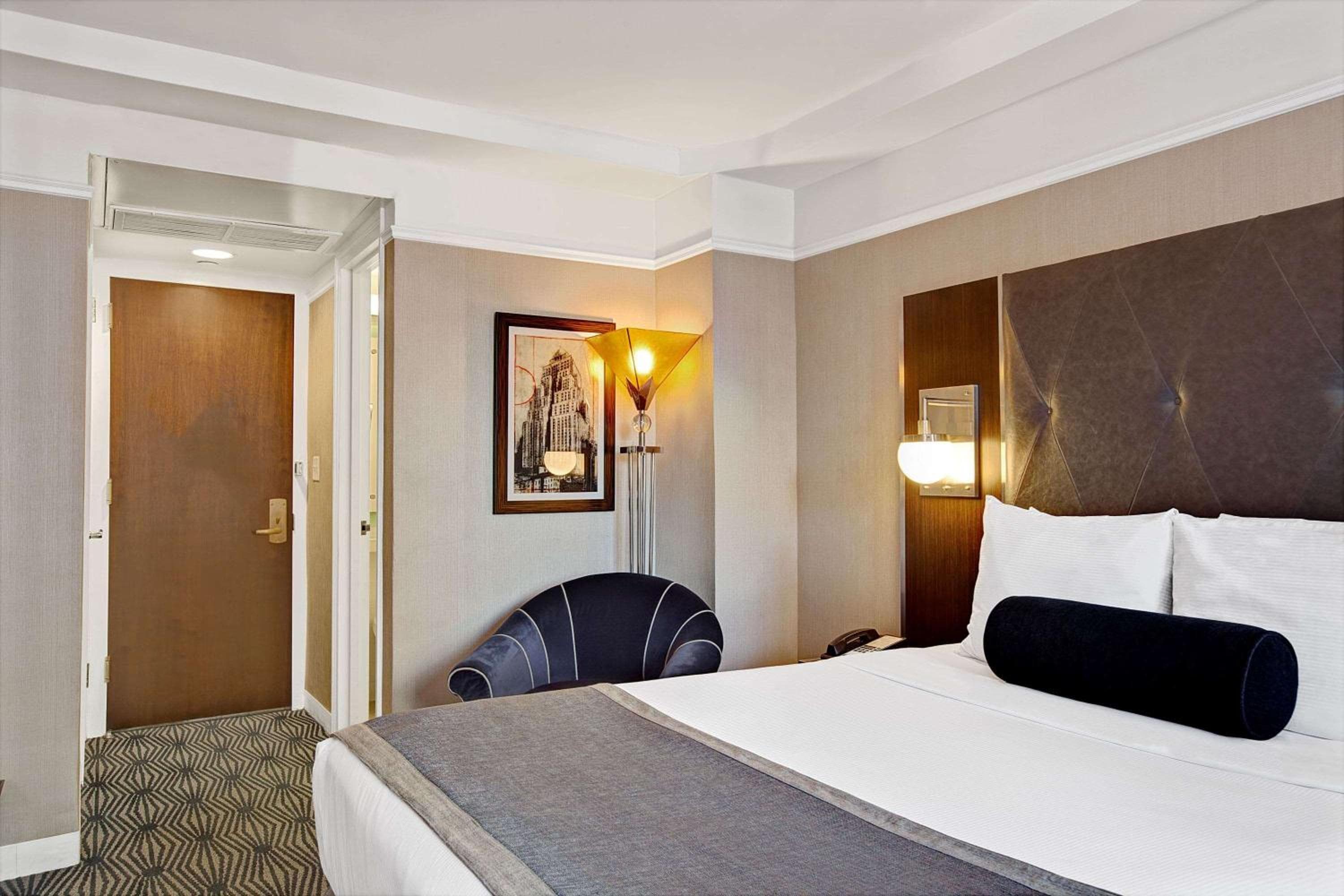 Il New Yorker, un Wyndham Hotel — 11