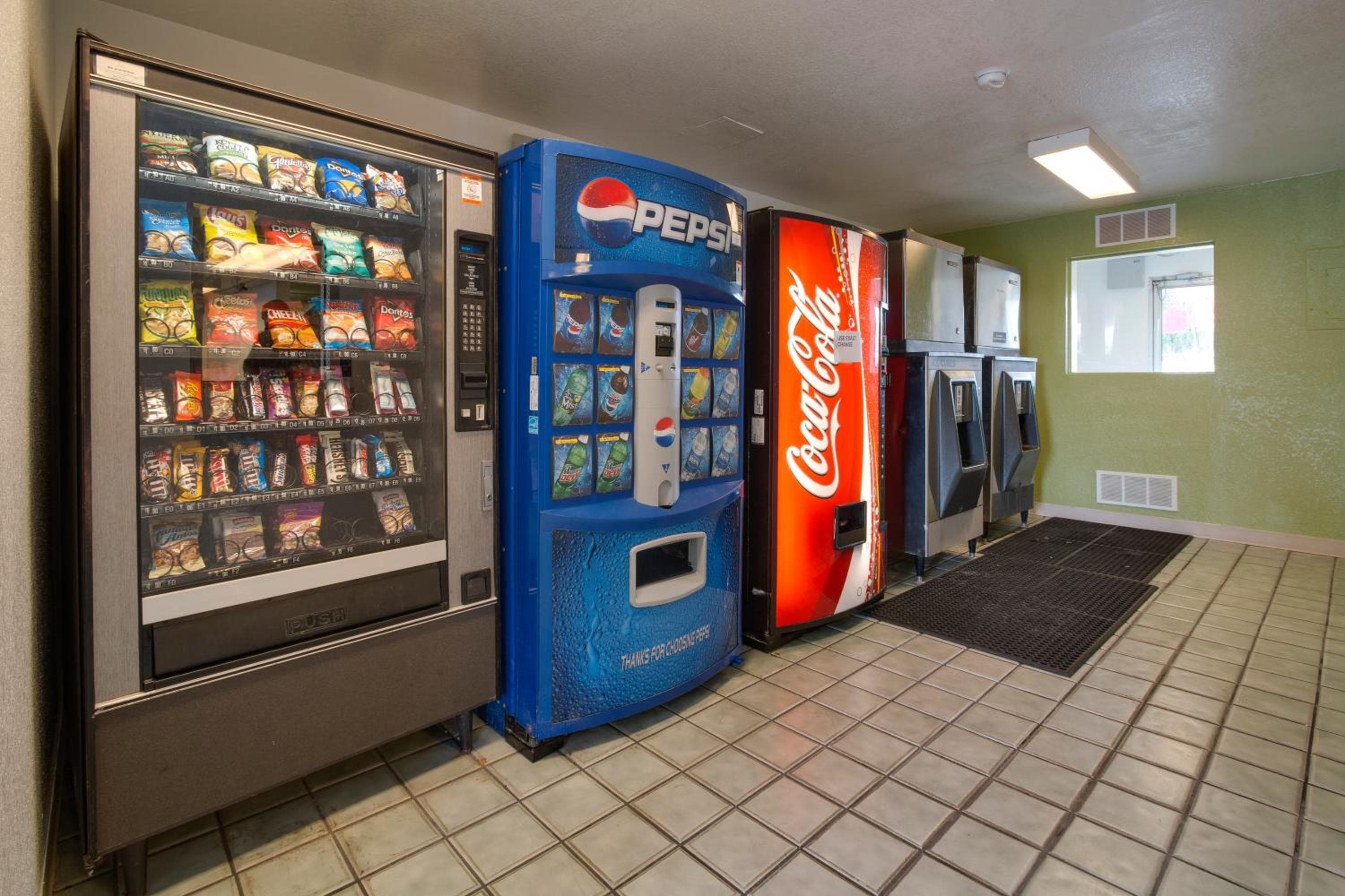 Motel 6-Kissimmee, Florida - Orlando — 7