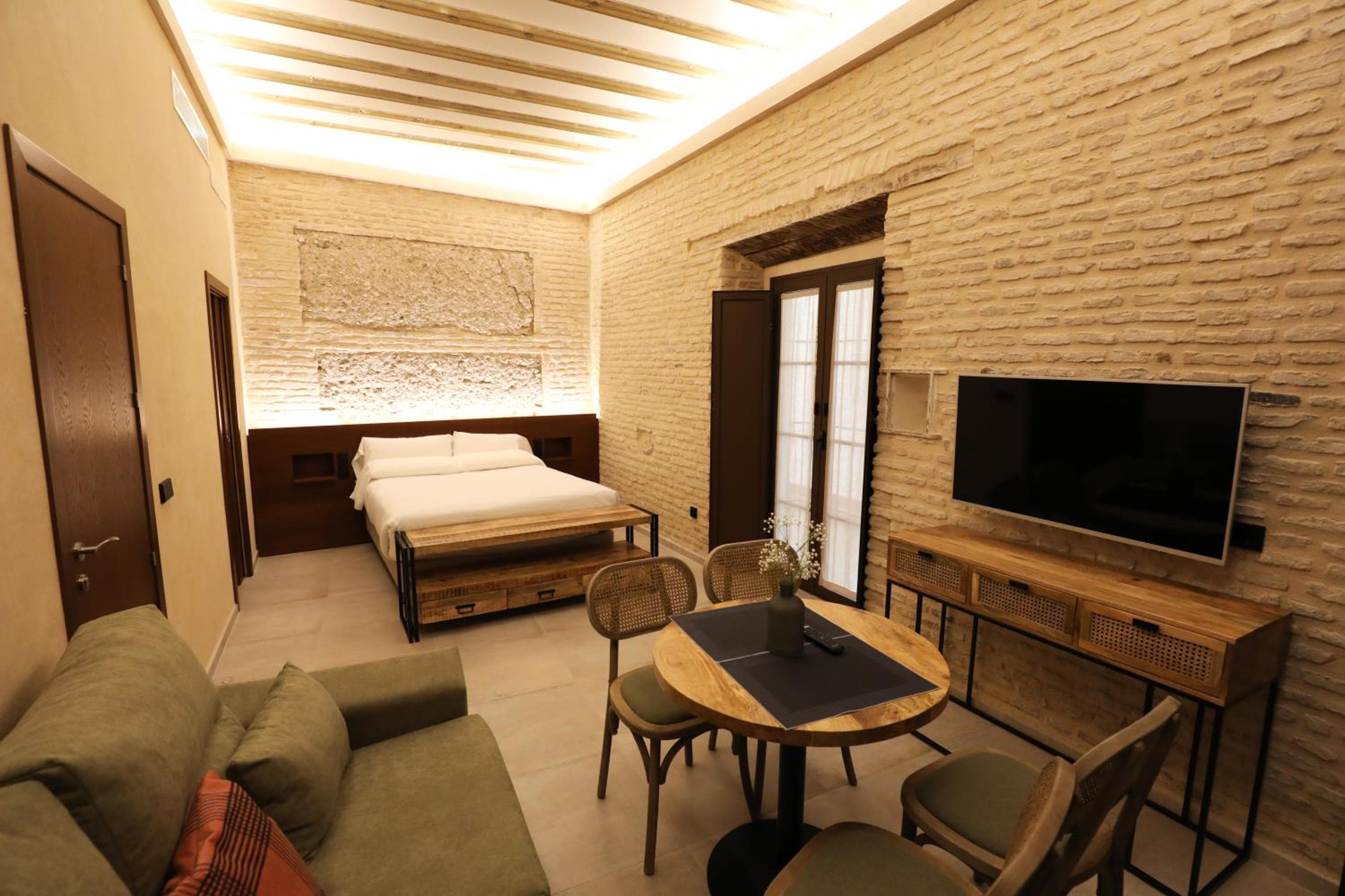 Casa Señorial del Siglo XVIII — 4